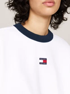 Bluzy Dresowe & Z Kapturem*Tommy Hilfiger Bluza O Skróconym Luźnym Kroju Z Naszywką Tommy WHITE