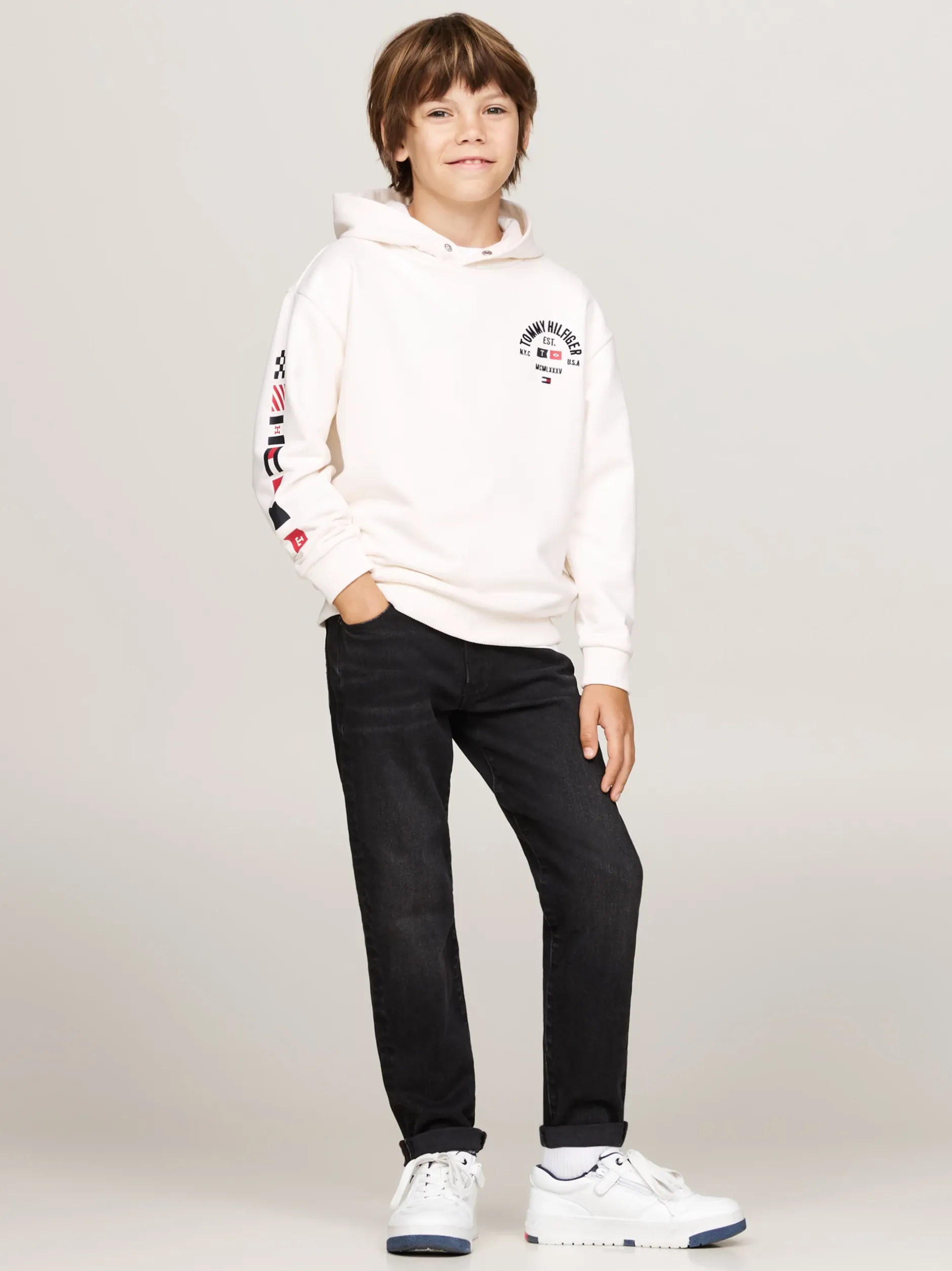 Bluzy Dresowe I Z Kapturem*Tommy Hilfiger Bluza Z Kapturem I Logo Na Rękawach ANCIENT WHITE
