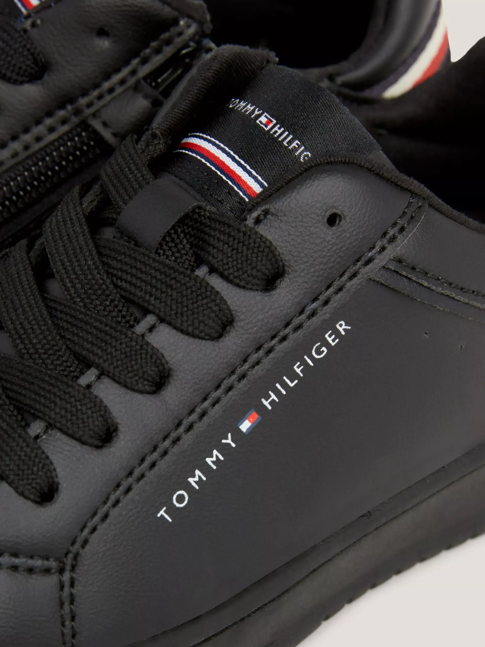 Obuwie I Akcesoria|Obuwie I Akcesoria*Tommy Hilfiger Buty Sportowe Na Grubej Podeszwie BLACK