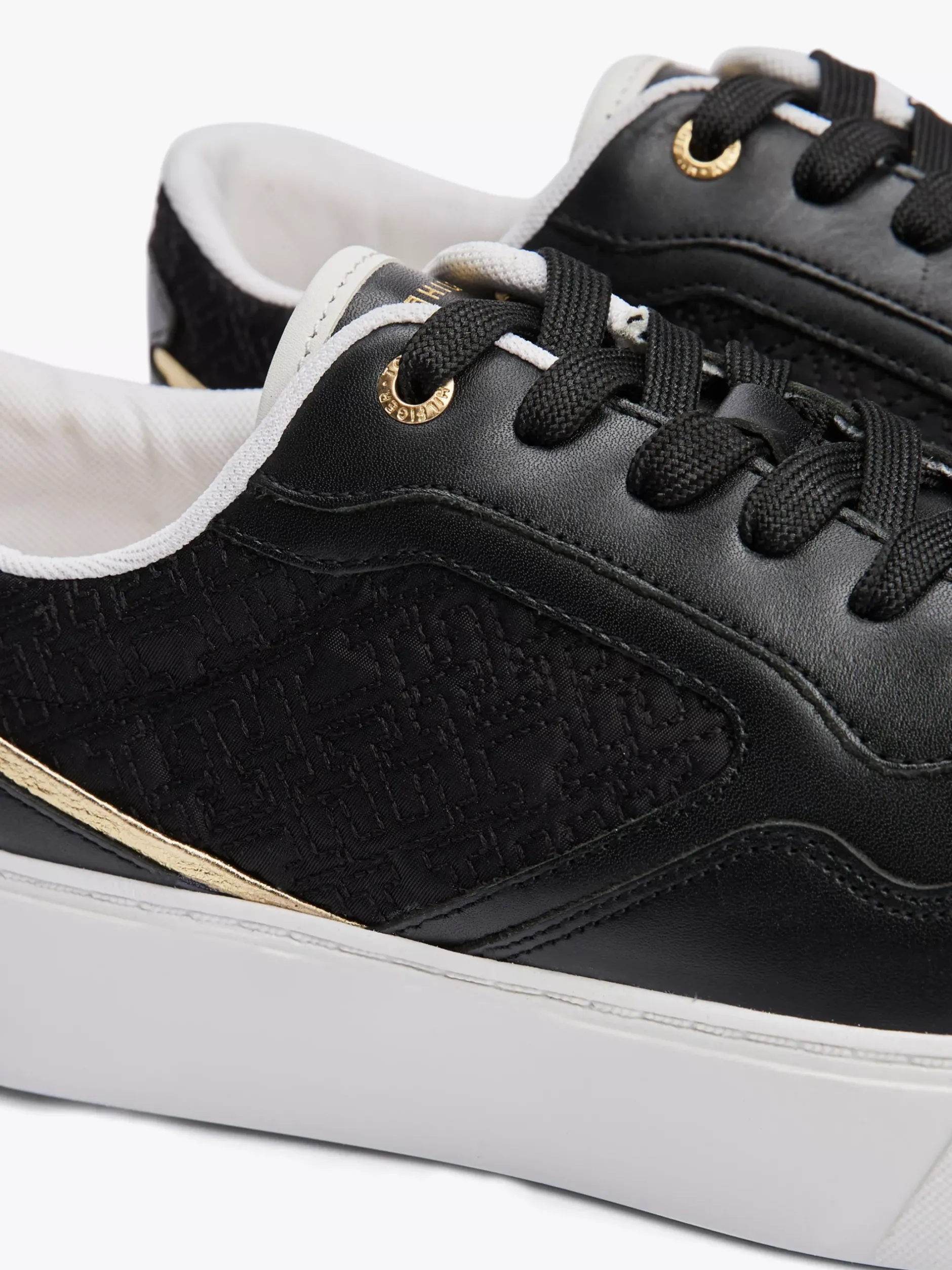 Sneakersy*Tommy Hilfiger Buty Sportowe Na Platformie Z Monogramem TH BLACK
