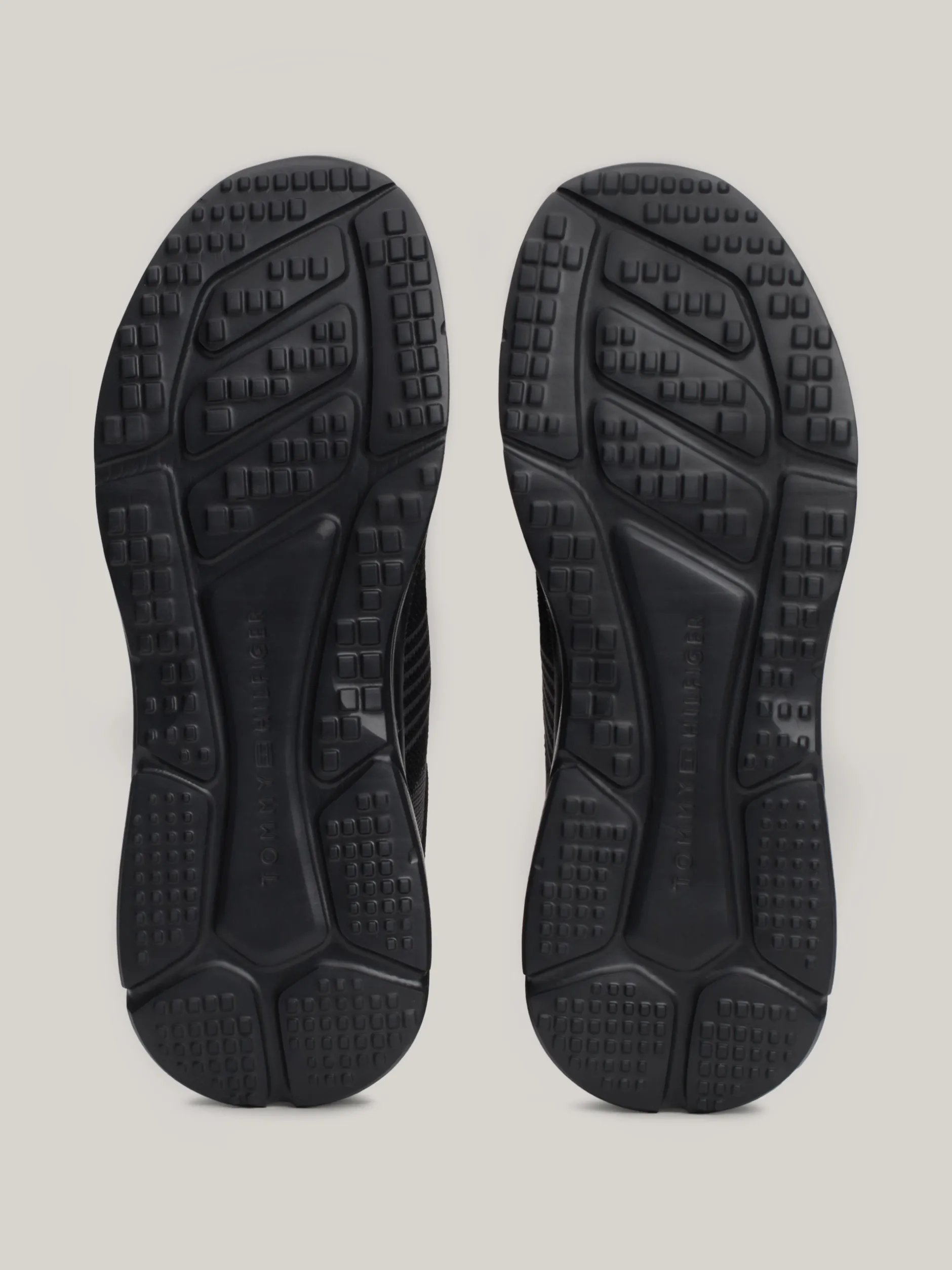 Sneakersy*Tommy Hilfiger Buty Sportowe Typu Runner BLACK