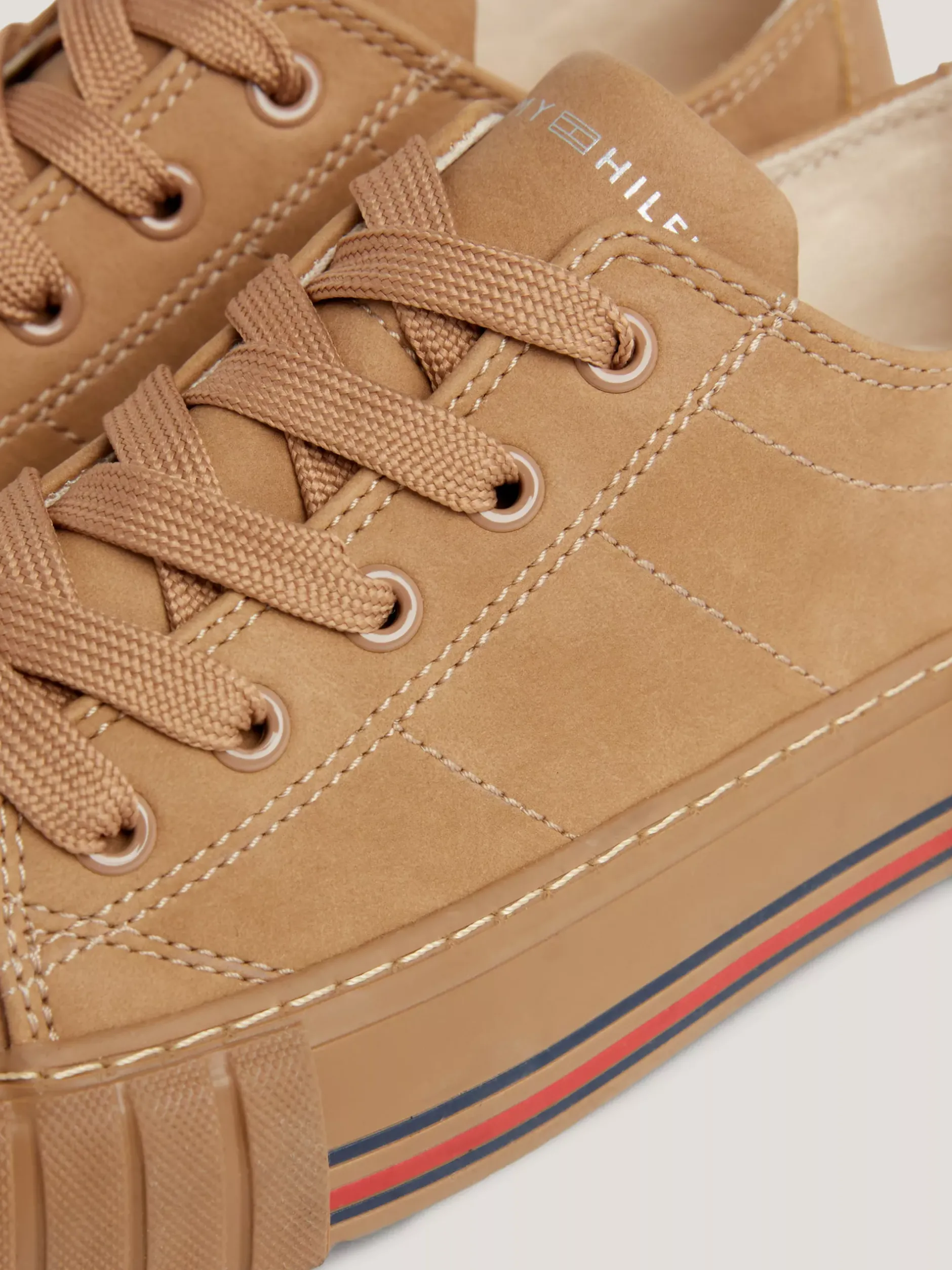 Obuwie I Akcesoria*Tommy Hilfiger Buty Sportowe Z Fakturą I Motywem Pasków COGNAC