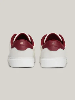 Sneakersy*Tommy Hilfiger Buty Sportowe Z Metalowymi Elementami ANCIENT WHITE
