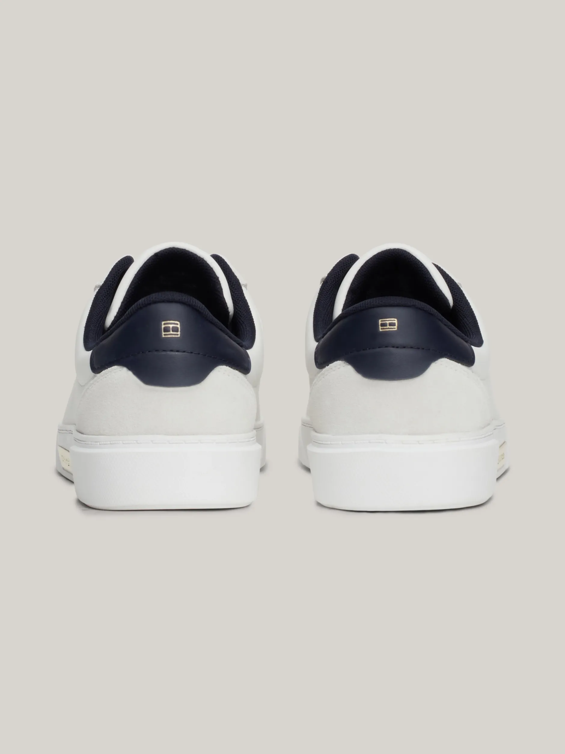 Sneakersy*Tommy Hilfiger Buty Sportowe Z Metalowymi Elementami ECRU
