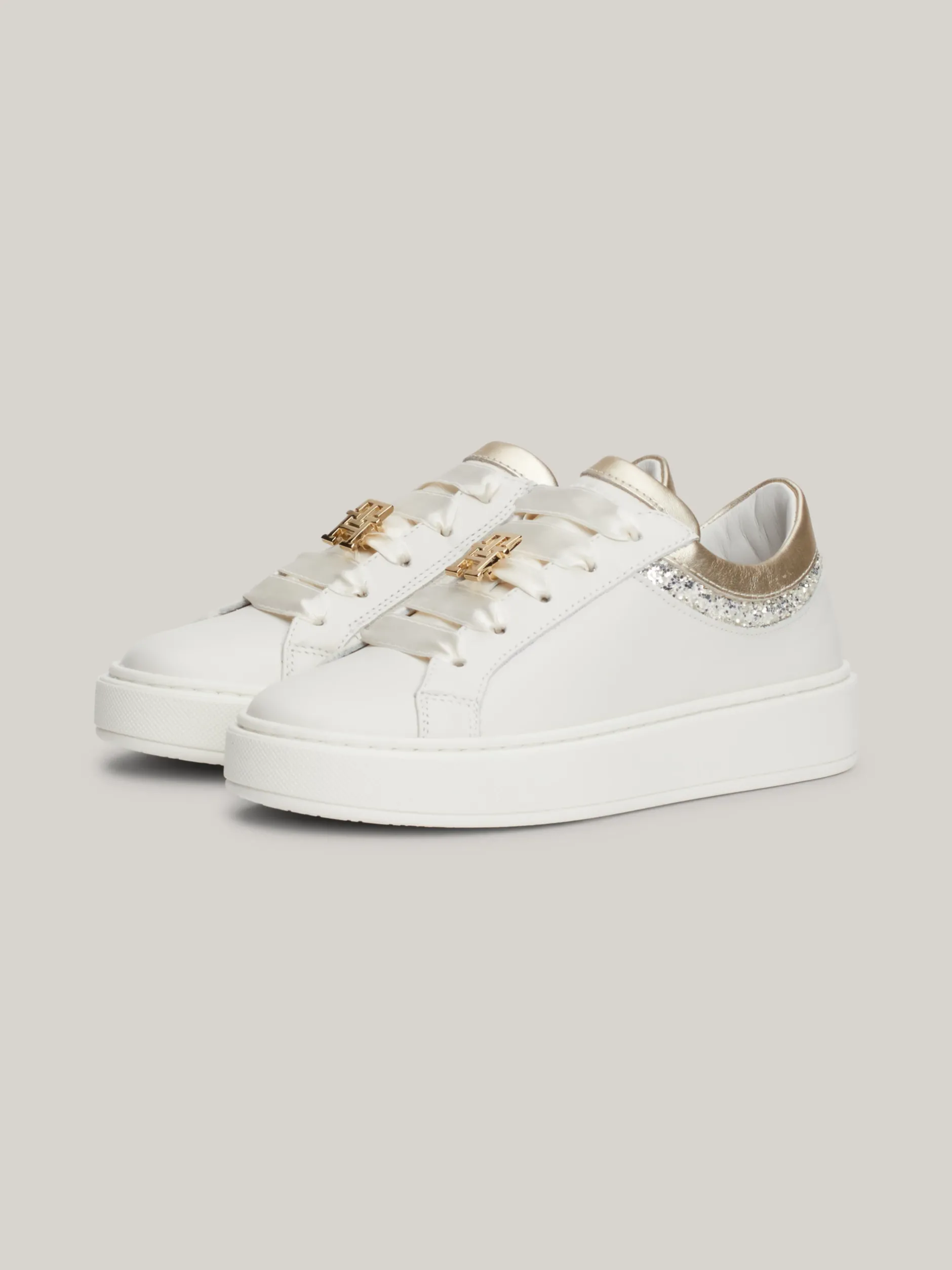 Obuwie I Akcesoria*Tommy Hilfiger Buty Sportowe Z Monogramem TH CREAM/PLATINUM