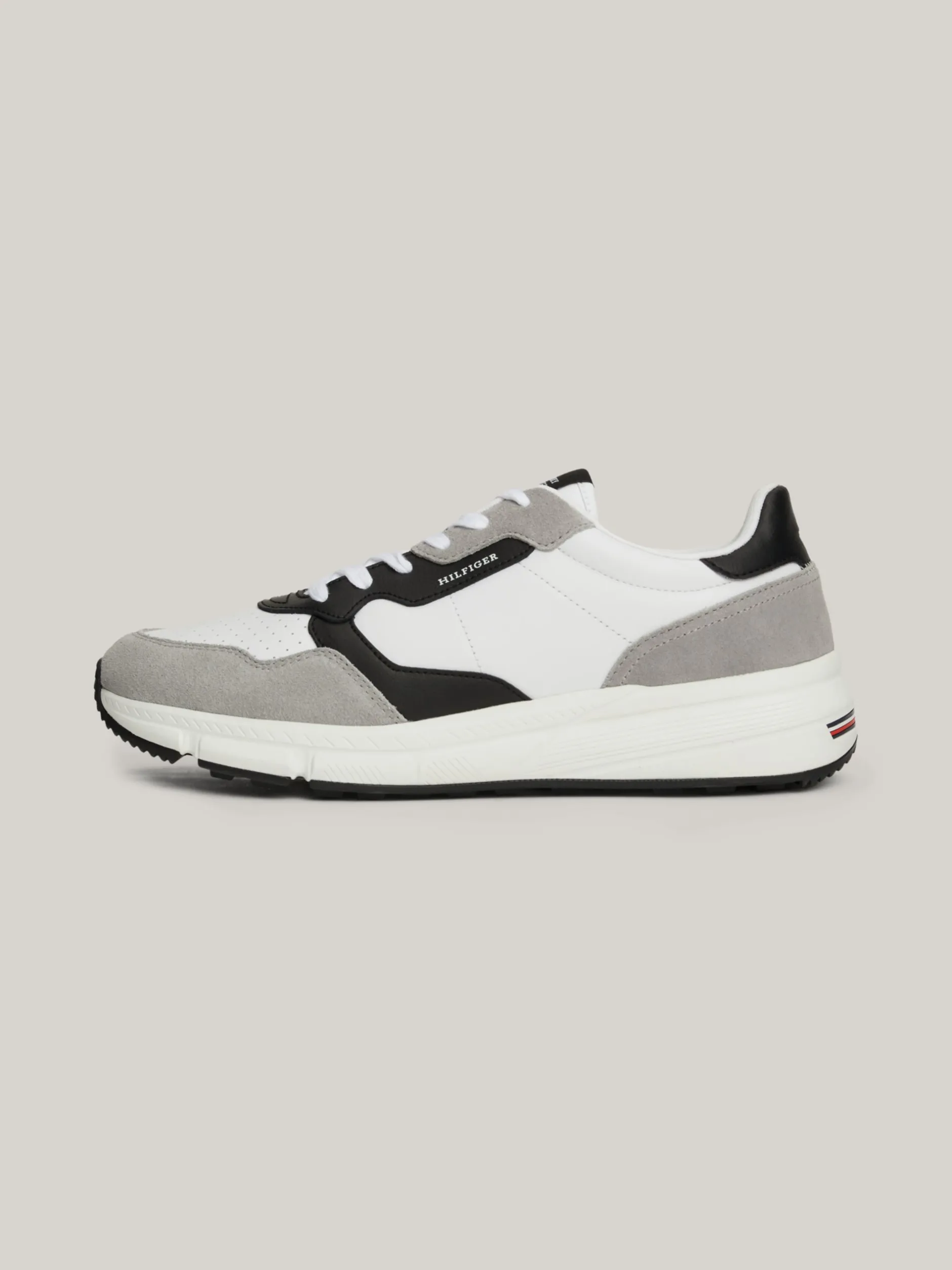 Sneakersy*Tommy Hilfiger Buty Sportowe Z Zamszu O Mieszanej Fakturze WHITE