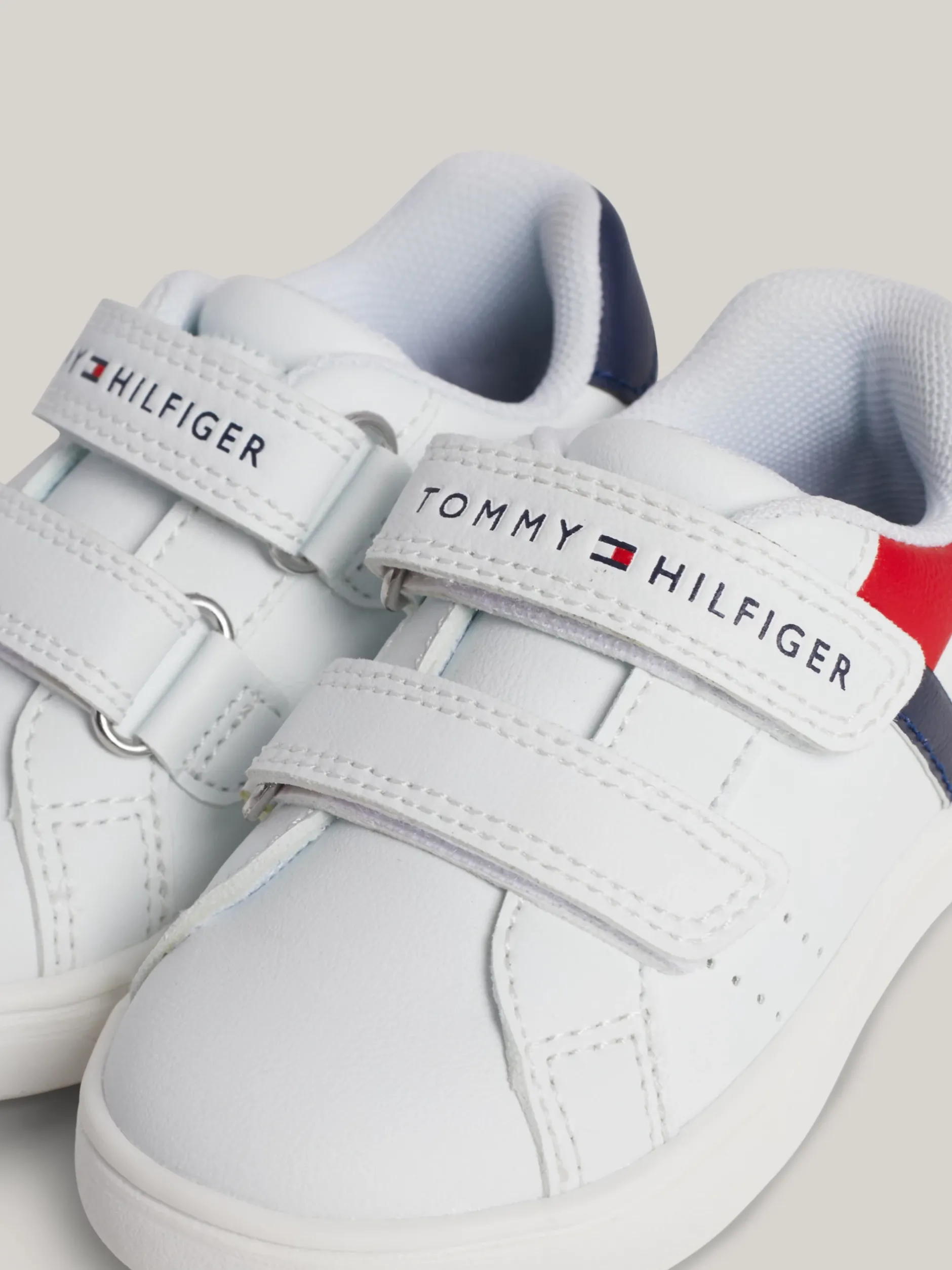 Obuwie I Akcesoria*Tommy Hilfiger Buty Sportowe Z Zapięciem Na Rzep I Flagą WHITE