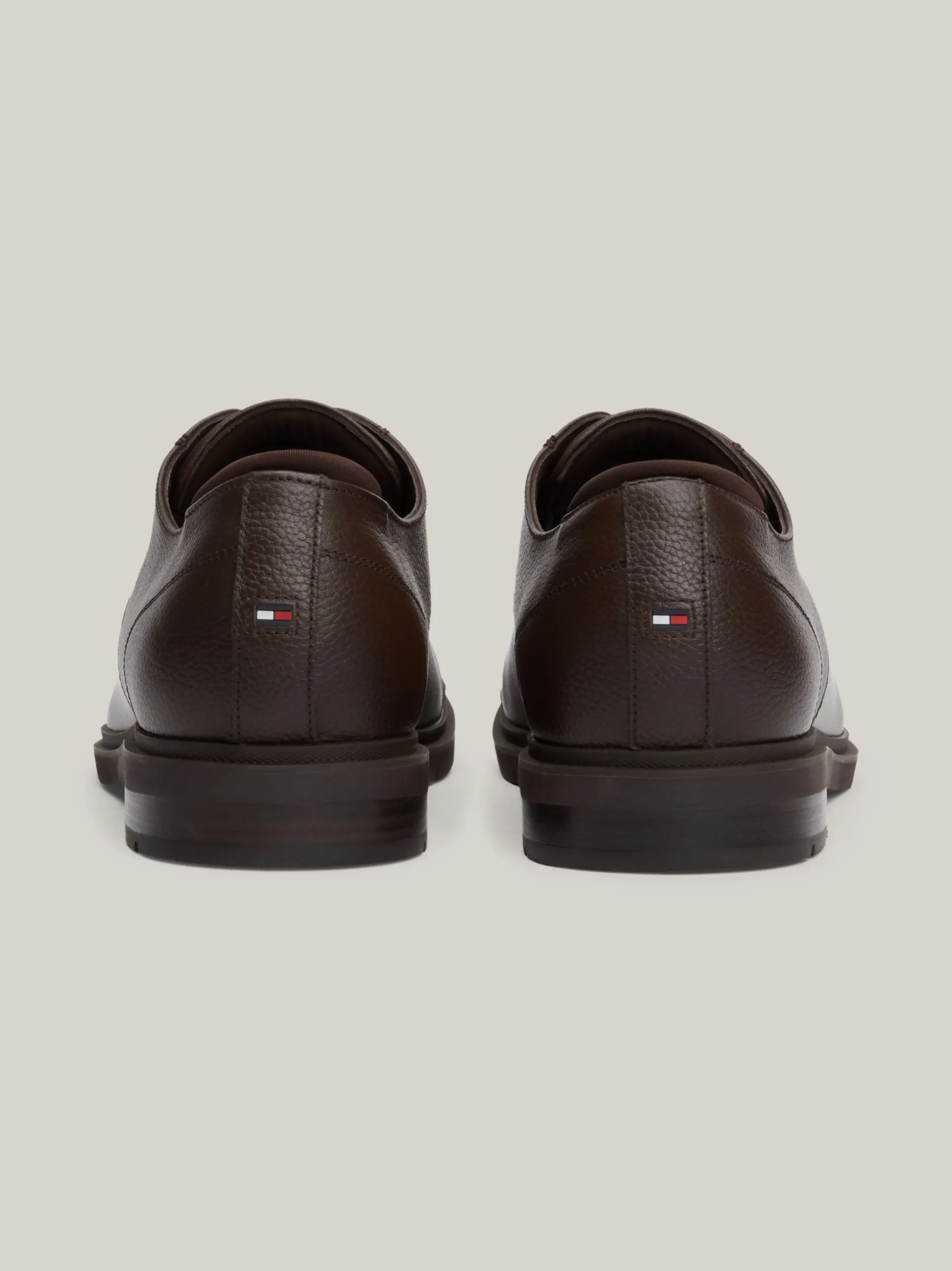 Buty Wizytowe*Tommy Hilfiger Buty Typu Derby Z Groszkowanej Skóry COCOA