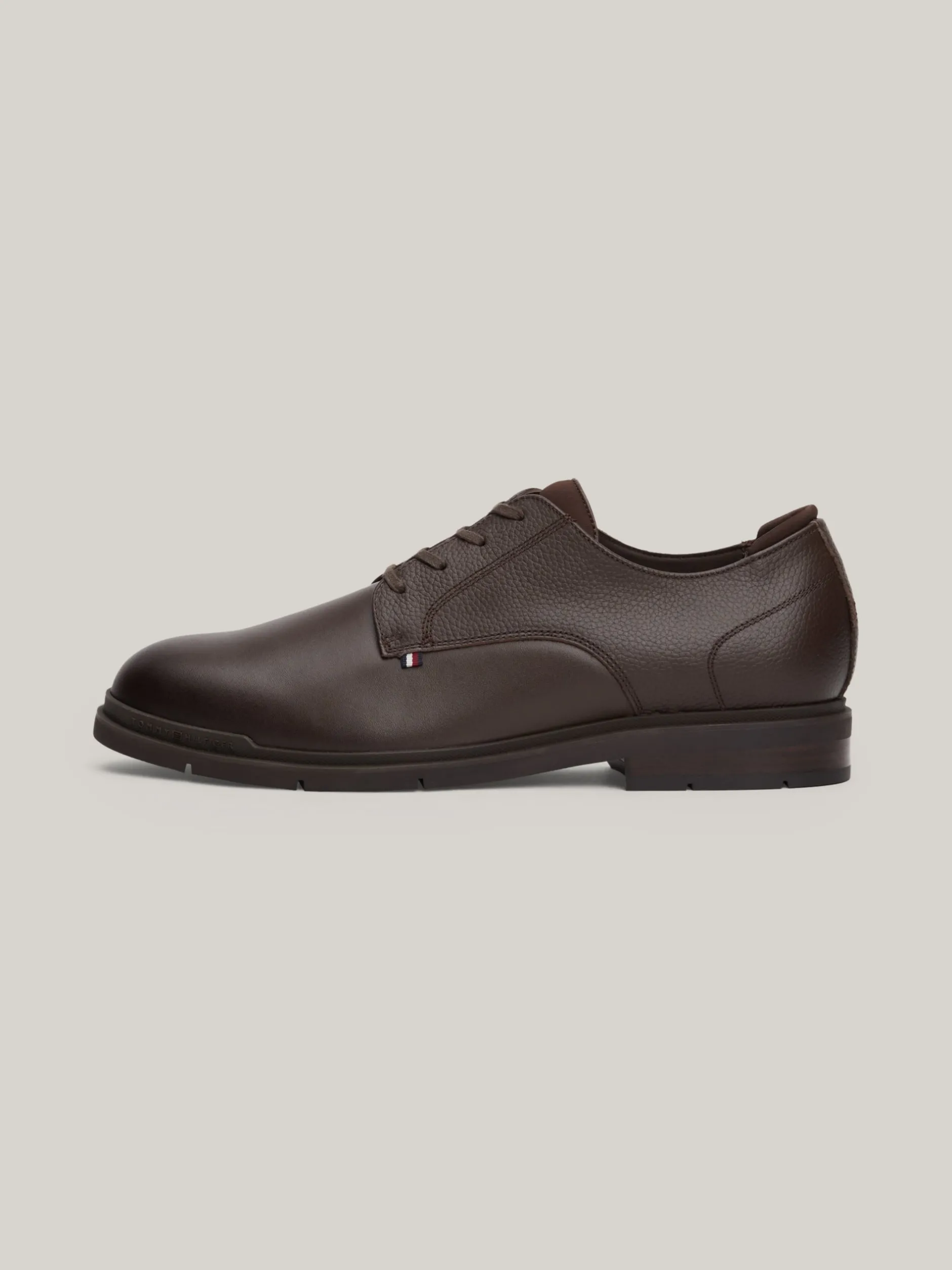 Buty Wizytowe*Tommy Hilfiger Buty Typu Derby Z Groszkowanej Skóry COCOA