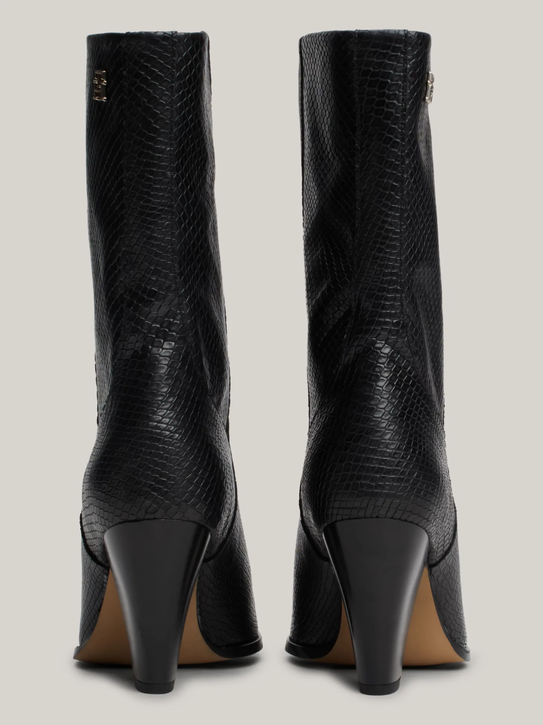 Botki*Tommy Hilfiger Buty Ze Skóry Z Wytłaczanym Wężowym Wzorem BLACK PYTHON