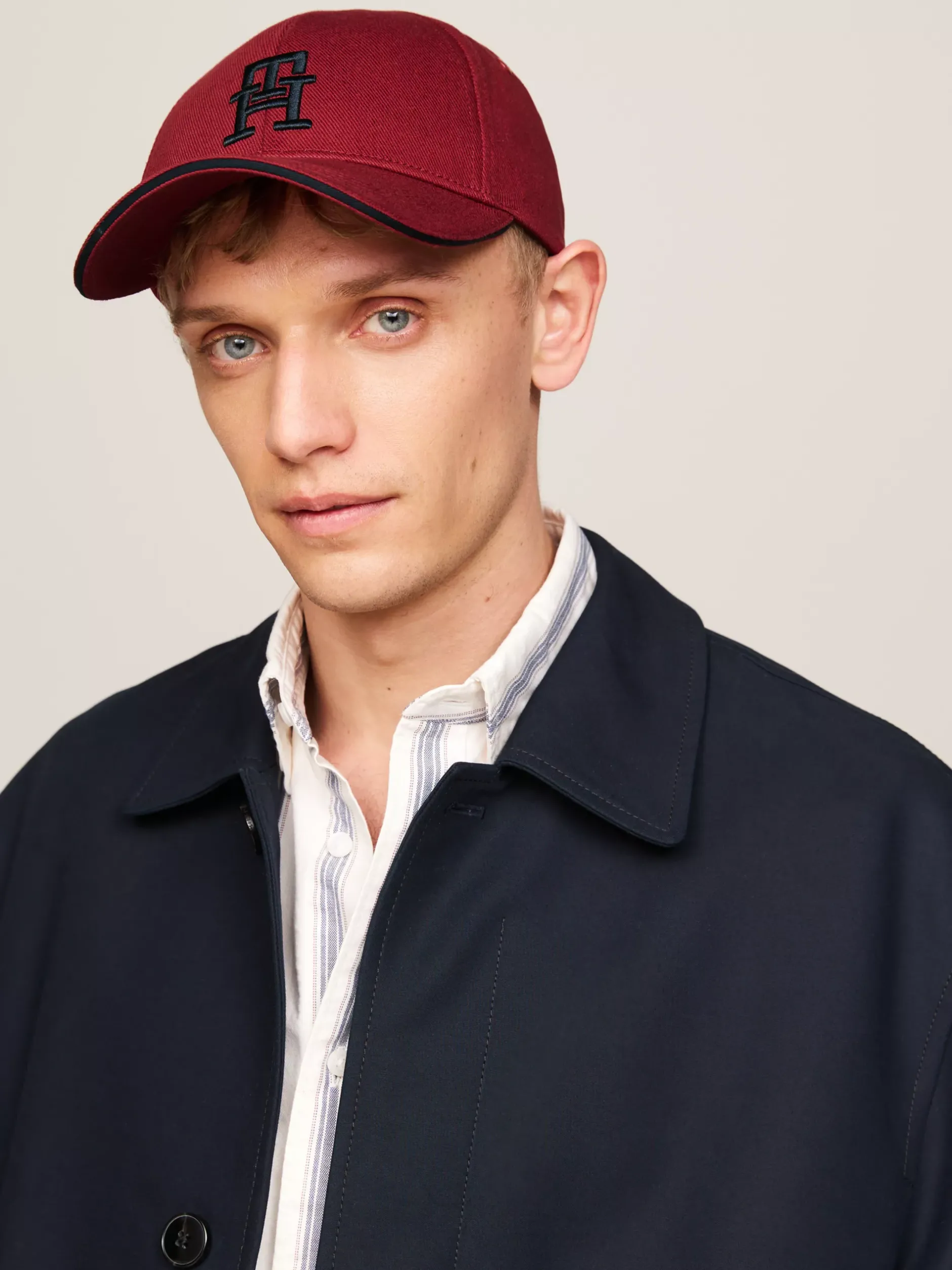 Czapki Z Daszkiem|Czapki I Szaliki*Tommy Hilfiger Czapka Z Daszkiem I Haftem Z Monogramem TH ROUGE