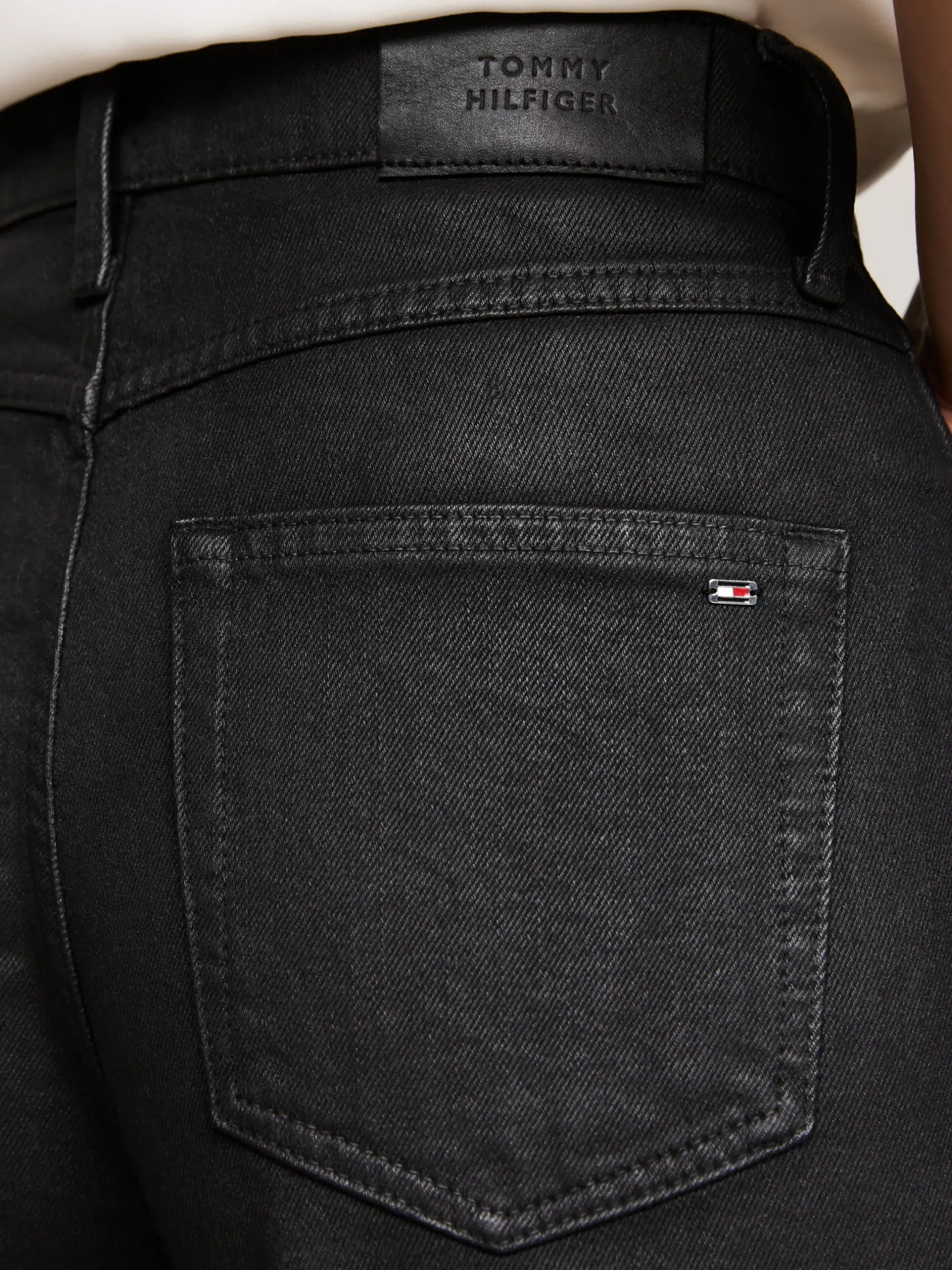 Jeansy*Tommy Hilfiger Czarne Jeansy Z Wysokim Stanem O Luźnym Kroju BLACK COATED