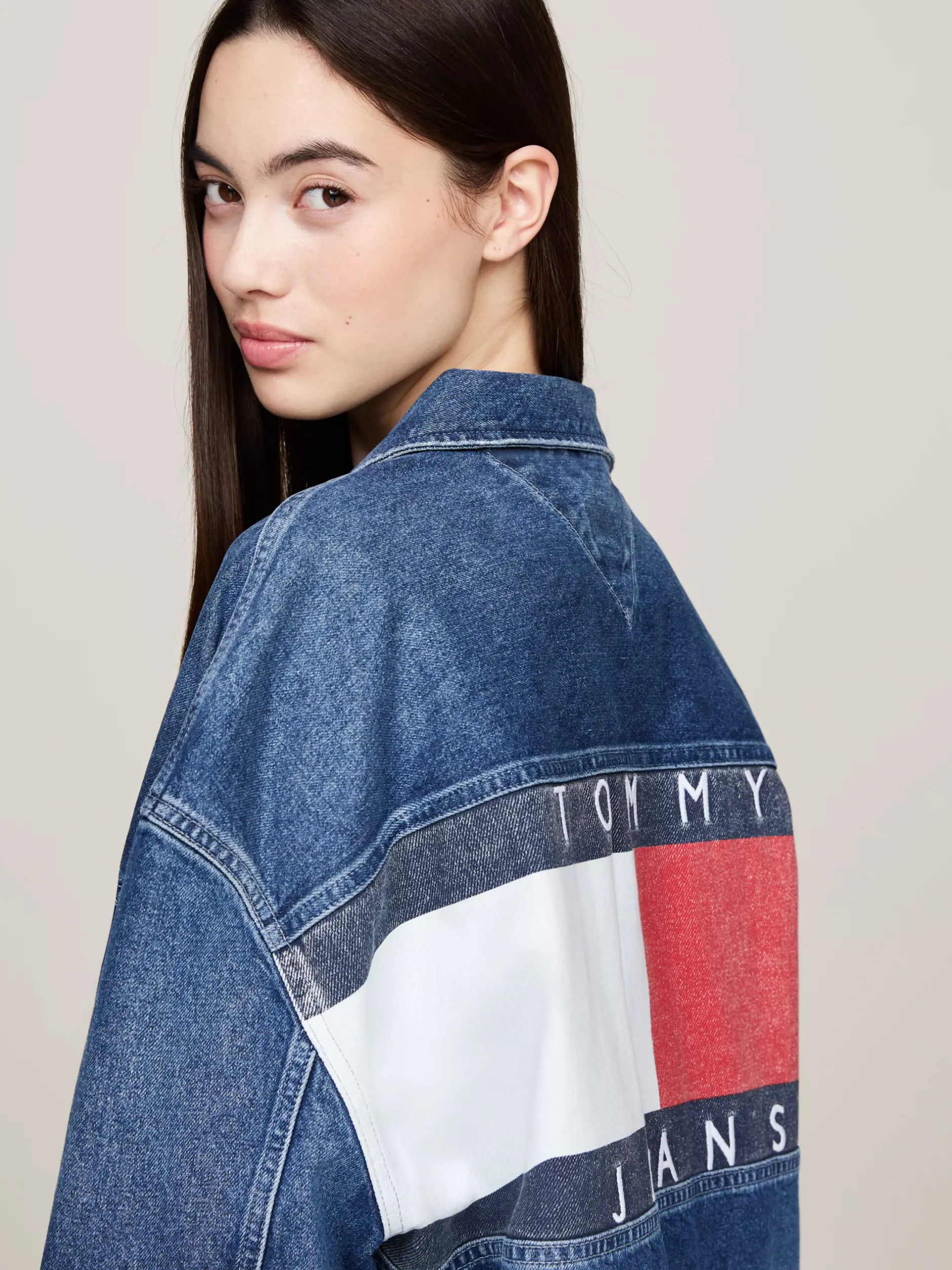 Kurtki & Płaszcze*Tommy Hilfiger Denimowa Kurtka O Kroju Oversize Z Logo DENIM MEDIUM