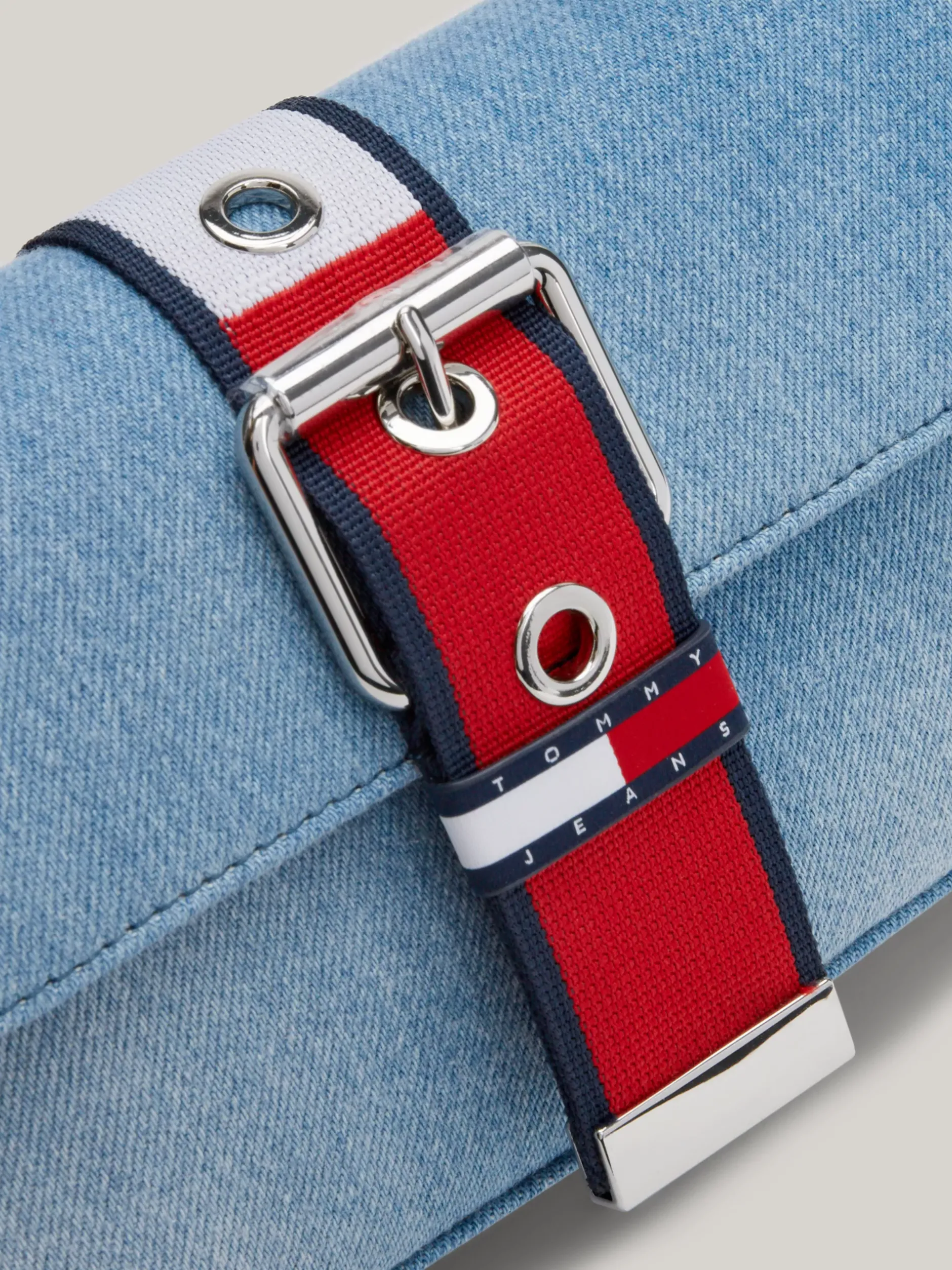 Torby Na Ramię*Tommy Hilfiger owa Torba Na Ramię Z Magnetycznym Zapięciem DENIM