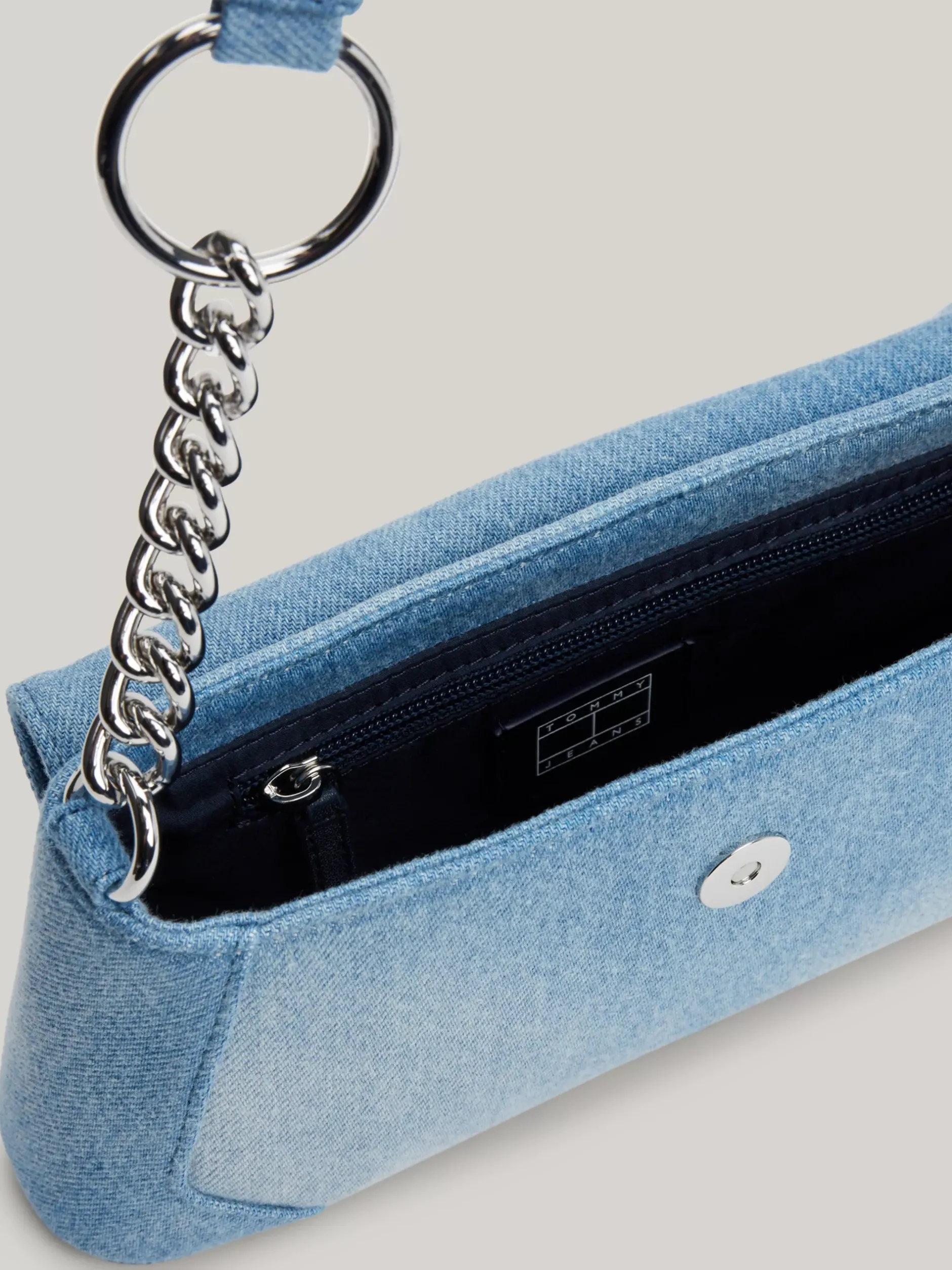 Torby Na Ramię*Tommy Hilfiger owa Torba Na Ramię Z Magnetycznym Zapięciem DENIM