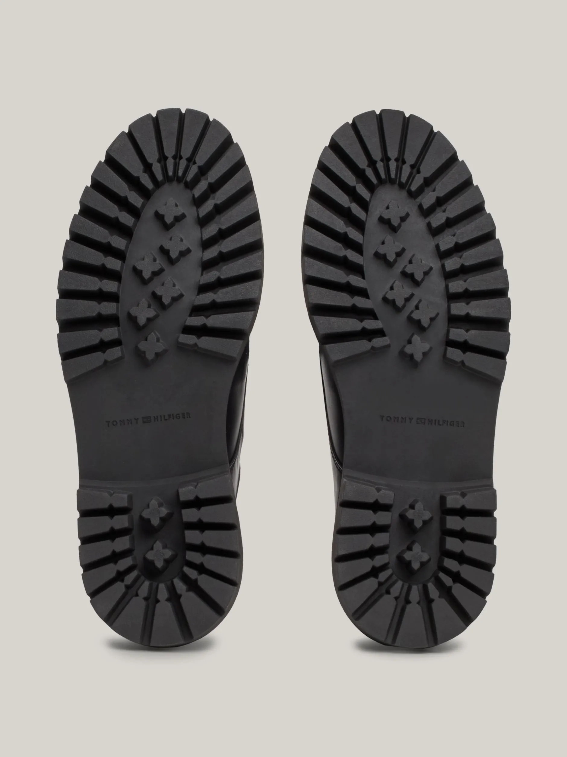 Buty Wizytowe*Tommy Hilfiger Derby Z Nieprzemakalnej Skóry BLACK