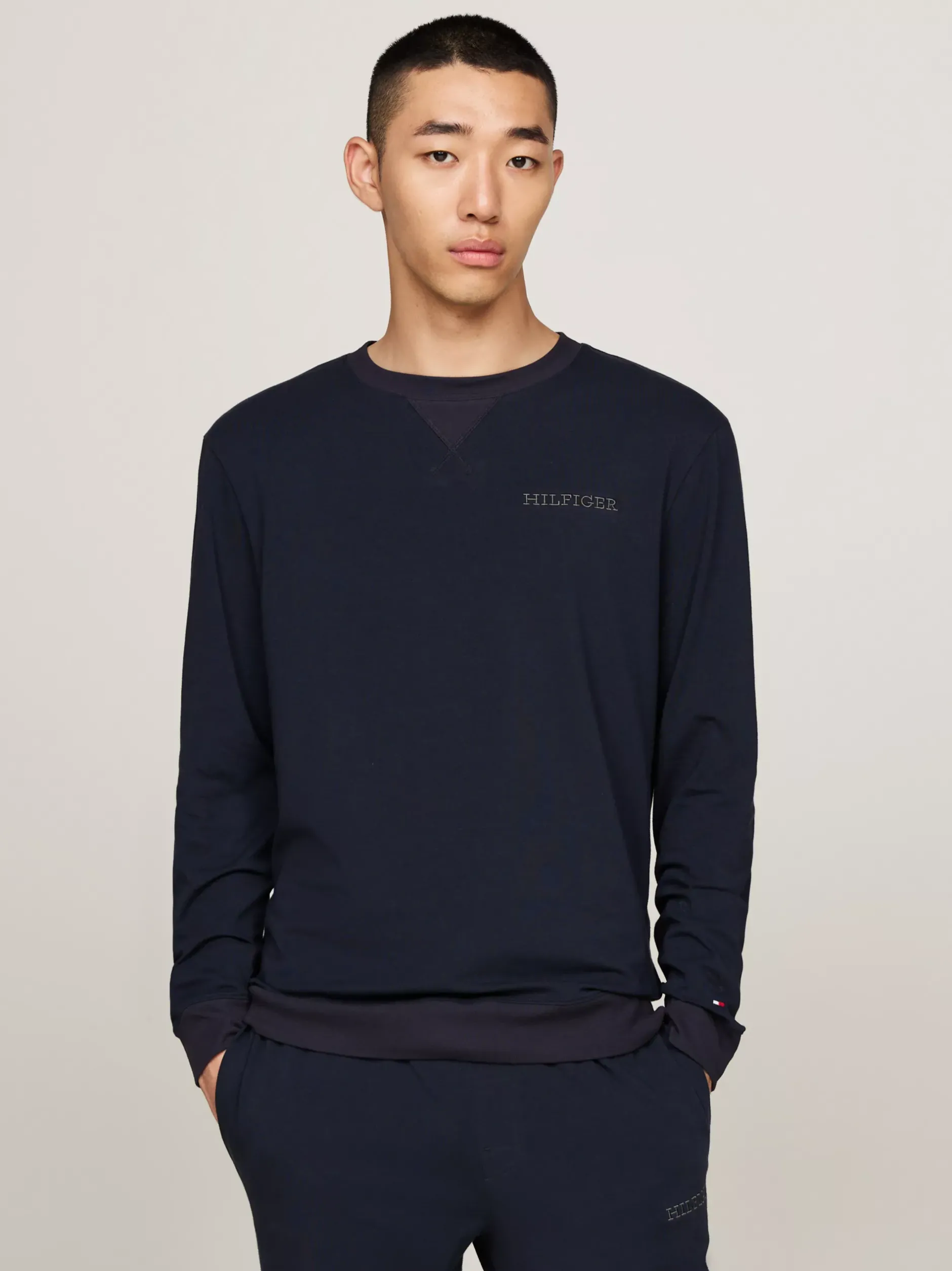 Stroje Domowe*Tommy Hilfiger Domowa Bluza Z Haftowaną Flagą DESERT SKY