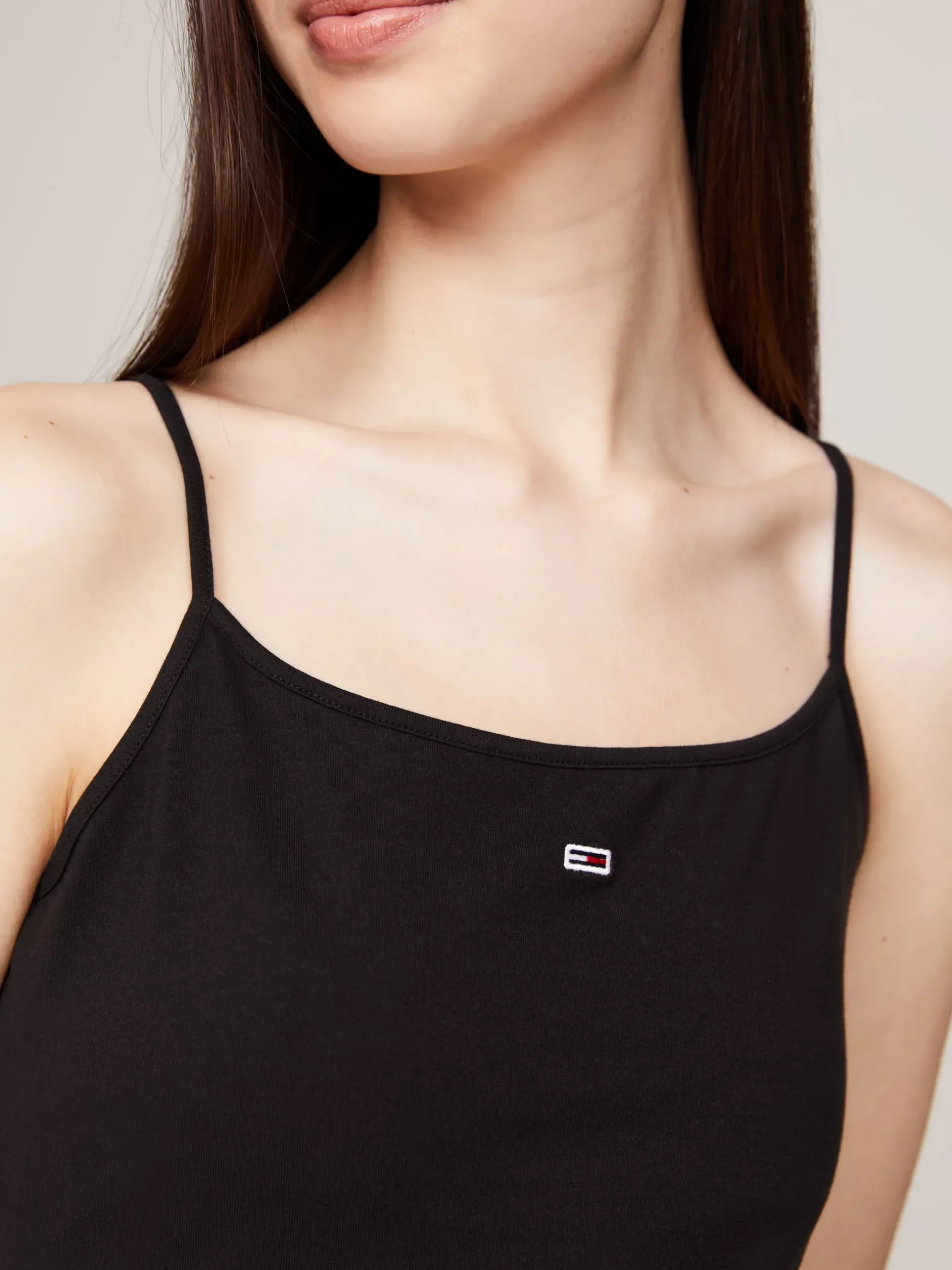 T-Shirty*Tommy Hilfiger Dopasowany Top O Skróconym Kroju Z Logo BLACK
