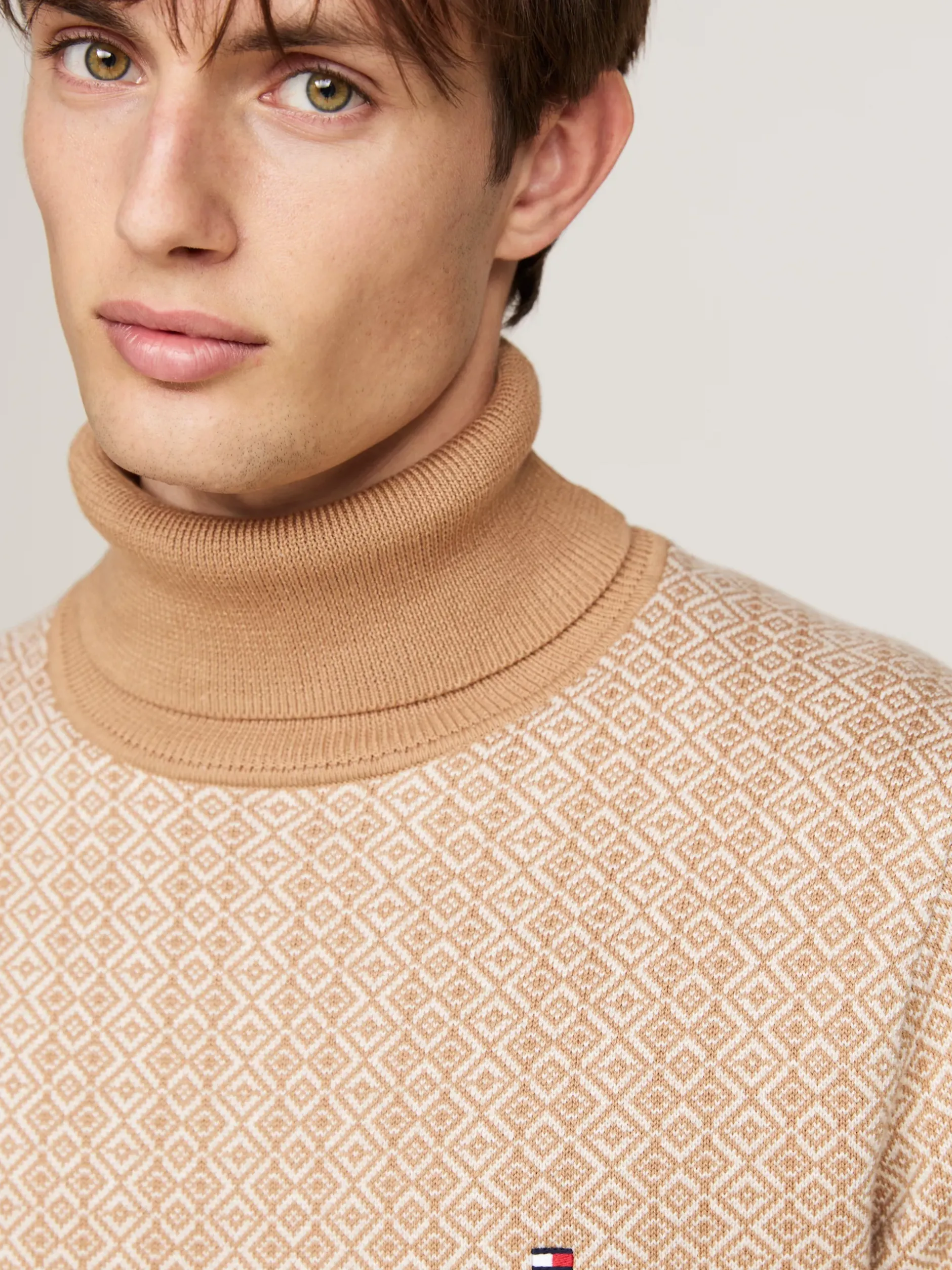 Swetry Z Golfem|Swetry*Tommy Hilfiger Dwukolorowy Sweter Z Golfem SAFARI CANVAS / HEATHERED OATMILK