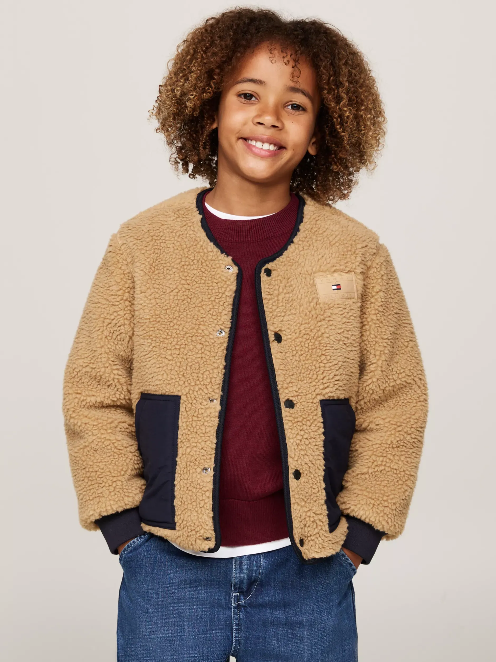 Kurtki*Tommy Hilfiger Dwustronna Kurtka Ze Sztucznego Kożuszka DESERT SKY / CLASSIC KHAKI