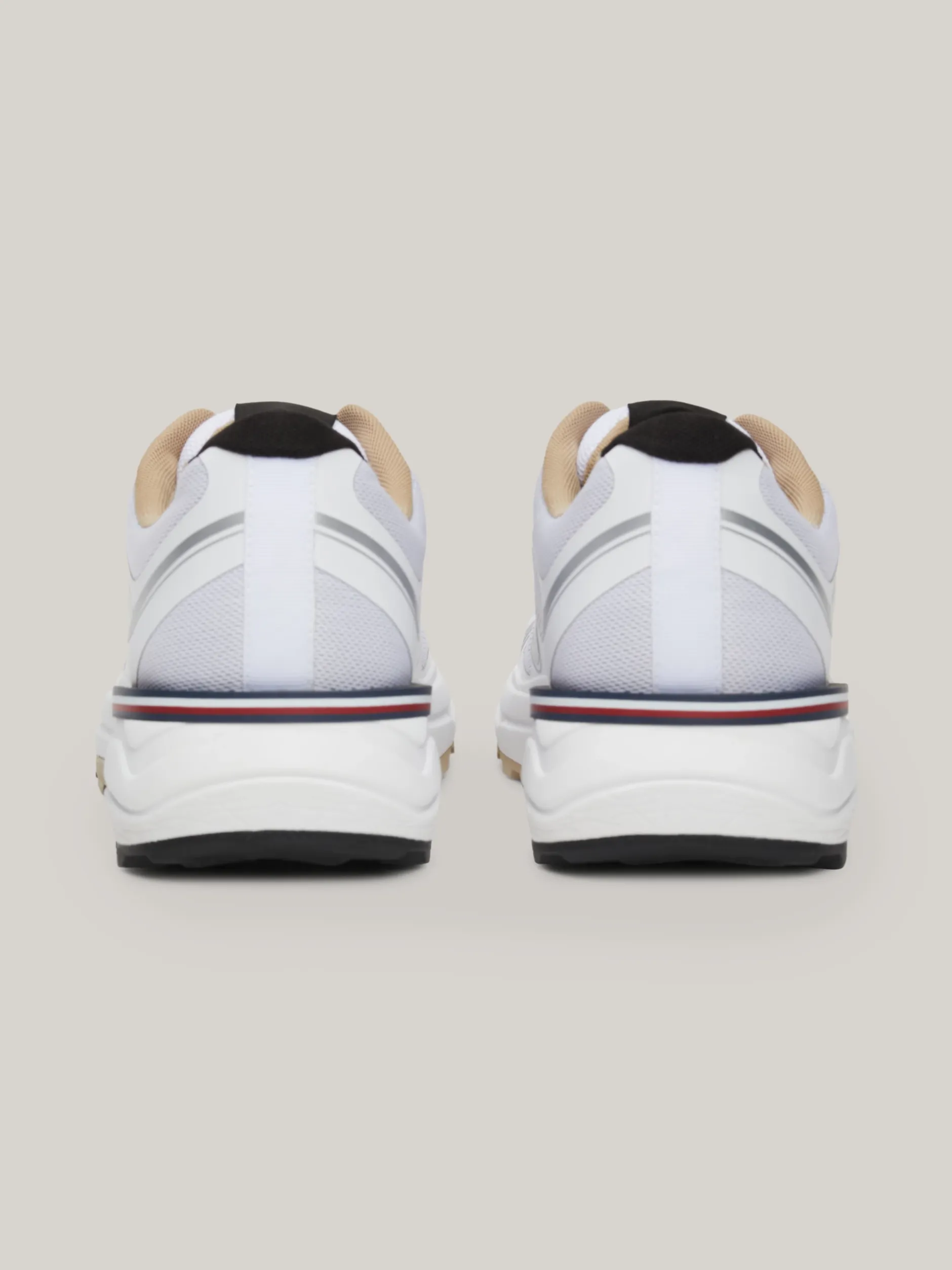 White Trainers|Sneakersy*Tommy Hilfiger Dzianinowe Buty Sportowe Z Podeszwą Vibram Z Protektorem WHITE
