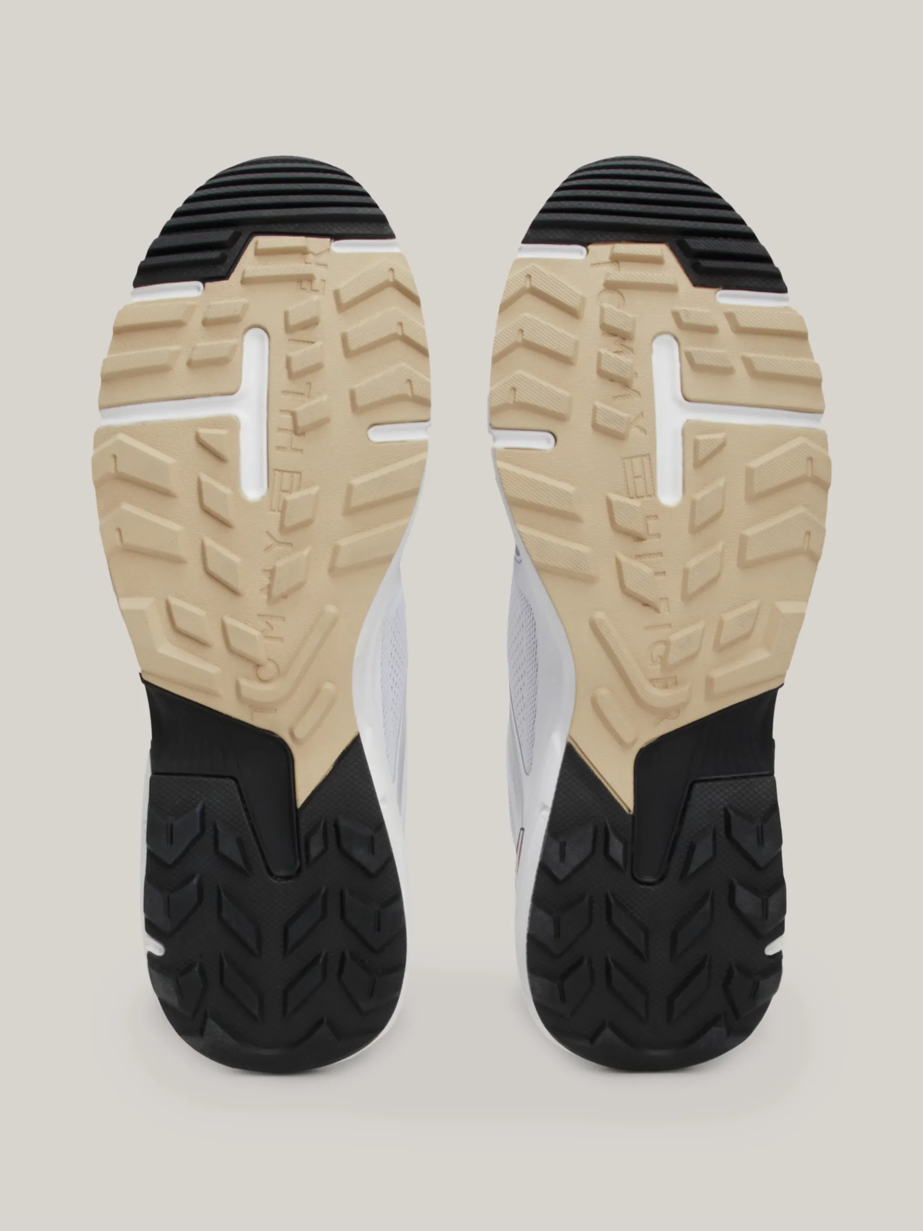 White Trainers|Sneakersy*Tommy Hilfiger Dzianinowe Buty Sportowe Z Podeszwą Vibram Z Protektorem WHITE