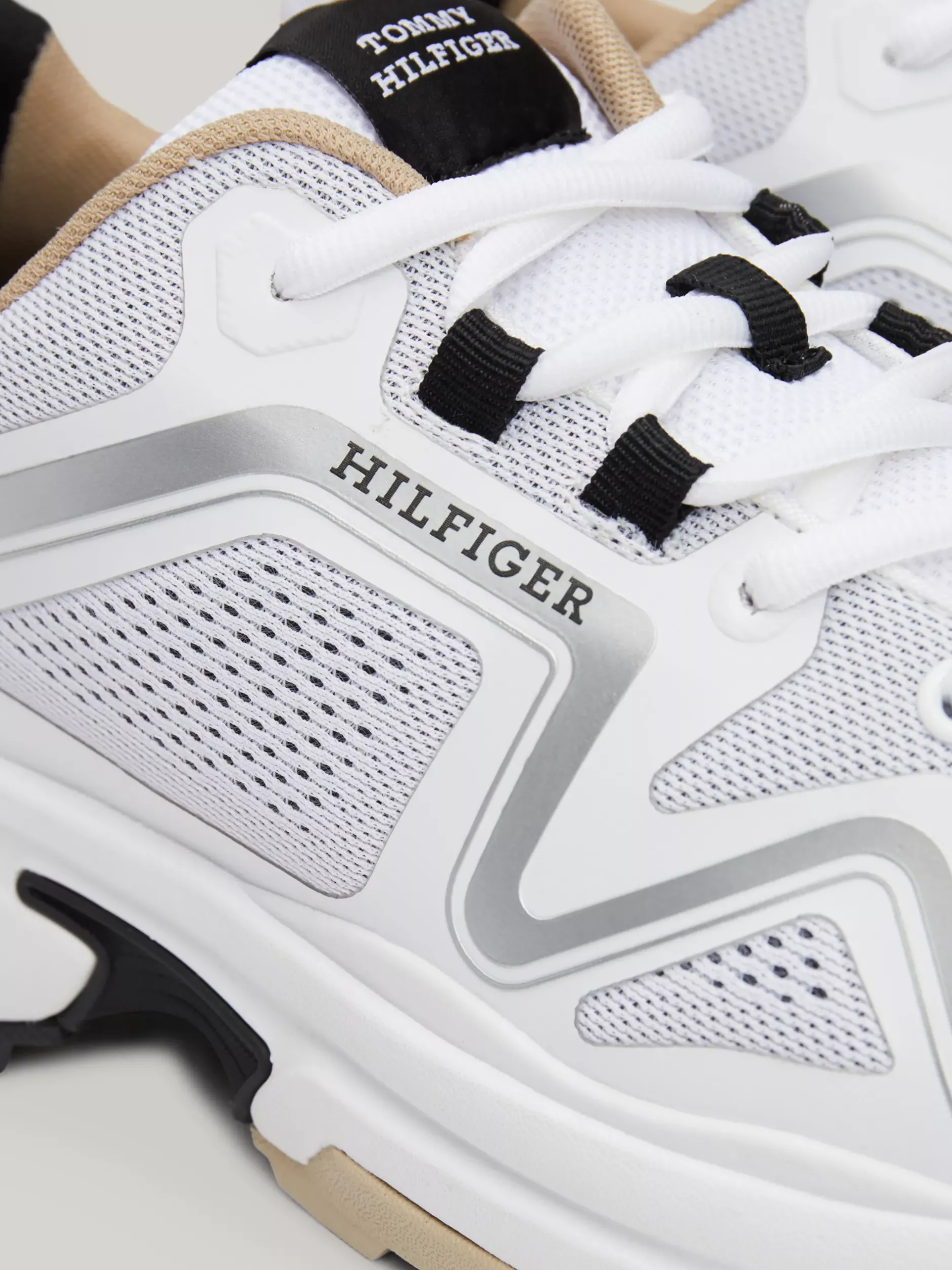 White Trainers|Sneakersy*Tommy Hilfiger Dzianinowe Buty Sportowe Z Podeszwą Vibram Z Protektorem WHITE