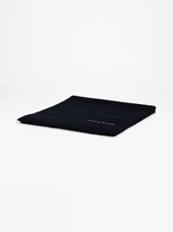 Czapki I Szaliki*Tommy Hilfiger Dzianinowy Szalik Z Haftowanym Logo DARK NIGHT NAVY