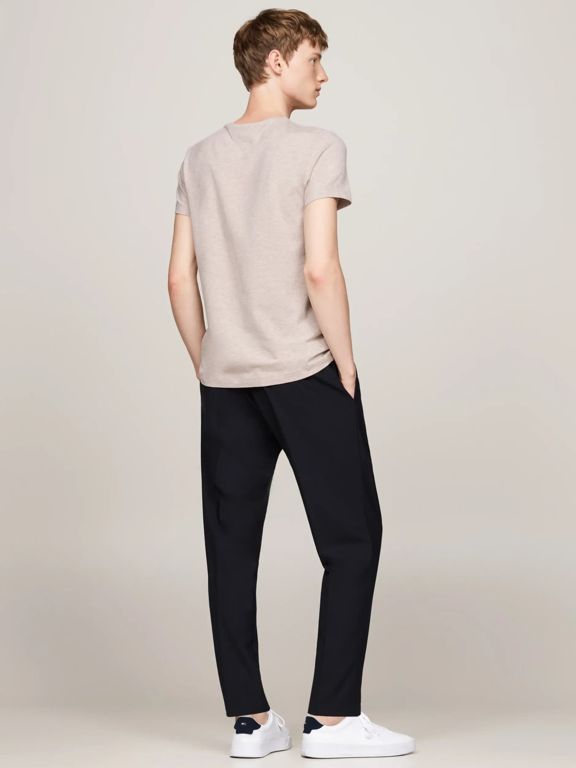 T-Shirty*Tommy Hilfiger Elastyczny T-shirt O Bardzo Wąskim Kroju HEATHERED PEBBLE