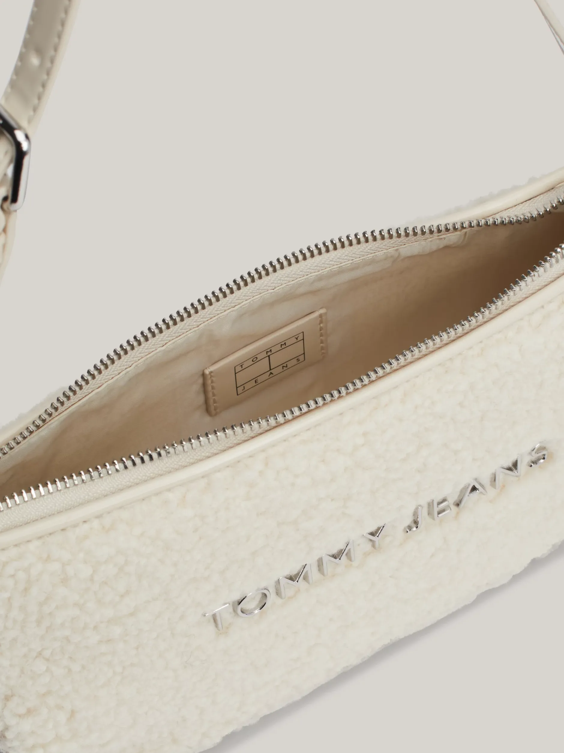 Torby Na Ramię*Tommy Hilfiger Futerkowa Torebka Na Ramię Essential Z Logo NEWSPRINT