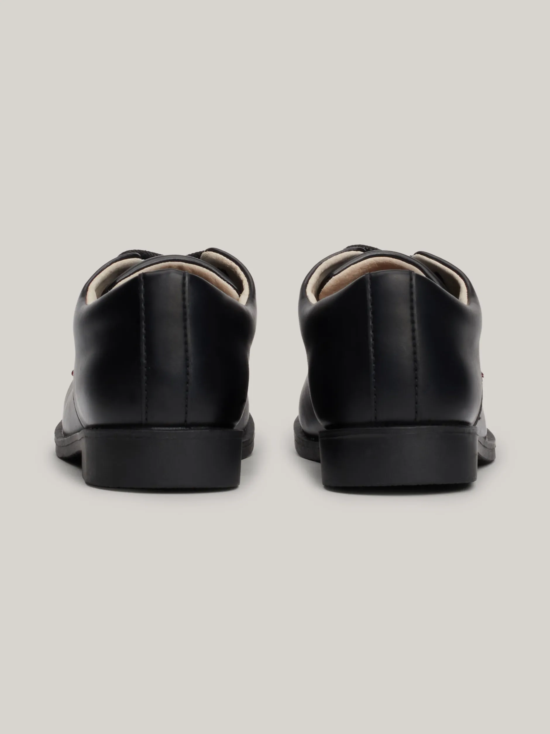 Obuwie I Akcesoria*Tommy Hilfiger Gładkie Sznurowane Buty BLACK