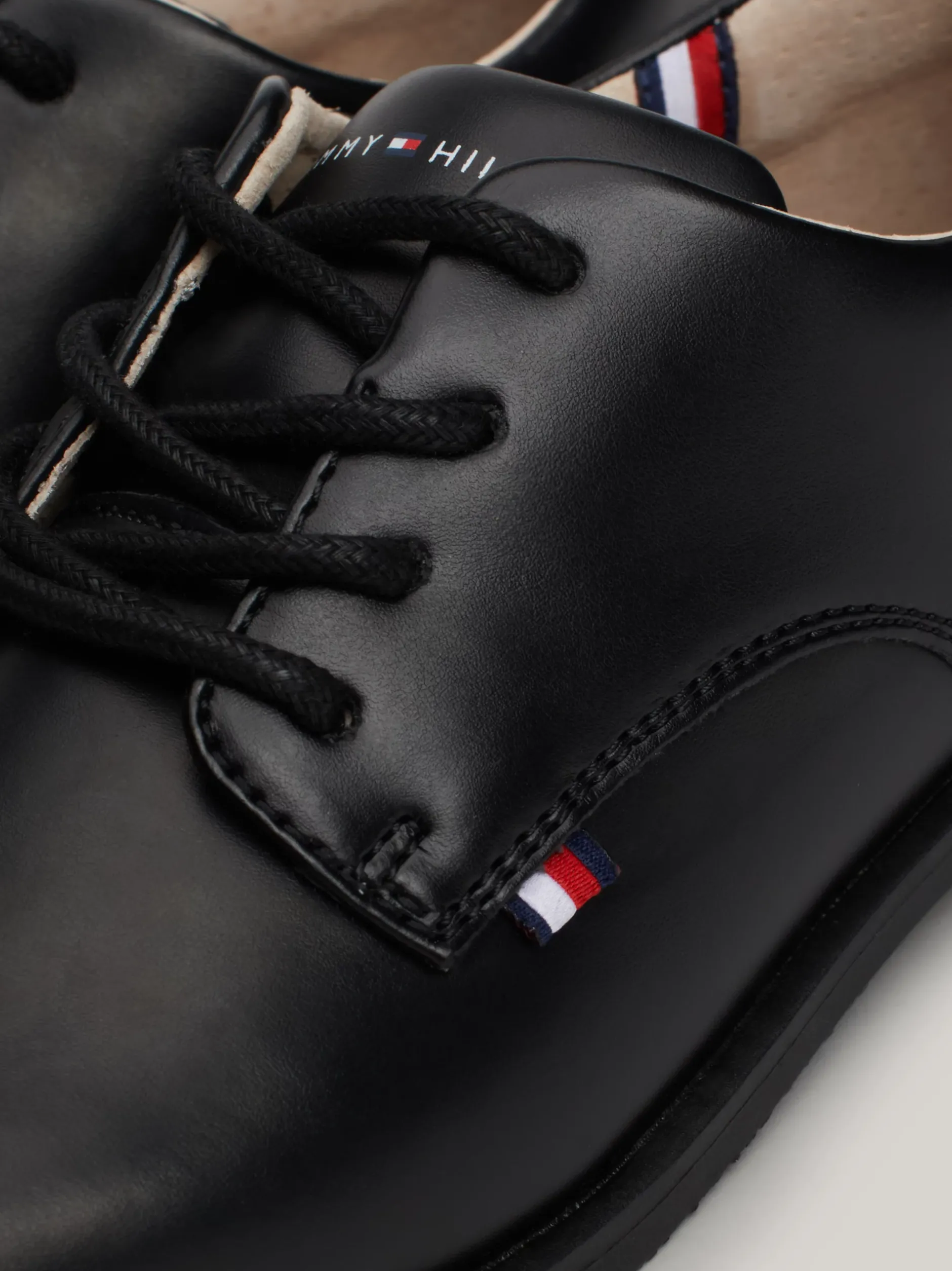 Obuwie I Akcesoria*Tommy Hilfiger Gładkie Sznurowane Buty BLACK