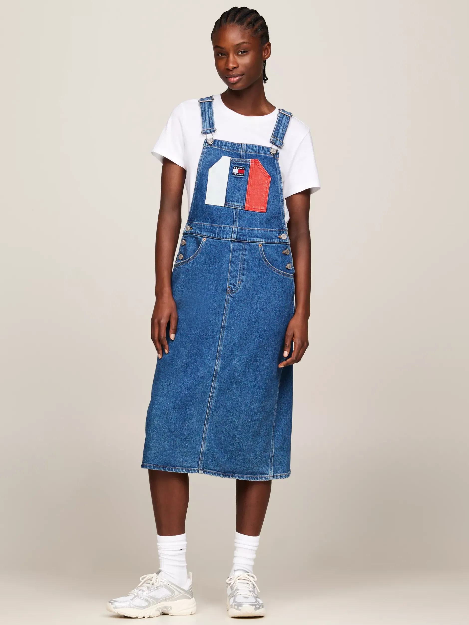Sukienki*Tommy Hilfiger Jeansowa Sukienka Ogrodniczka O Długości Midi DENIM MEDIUM