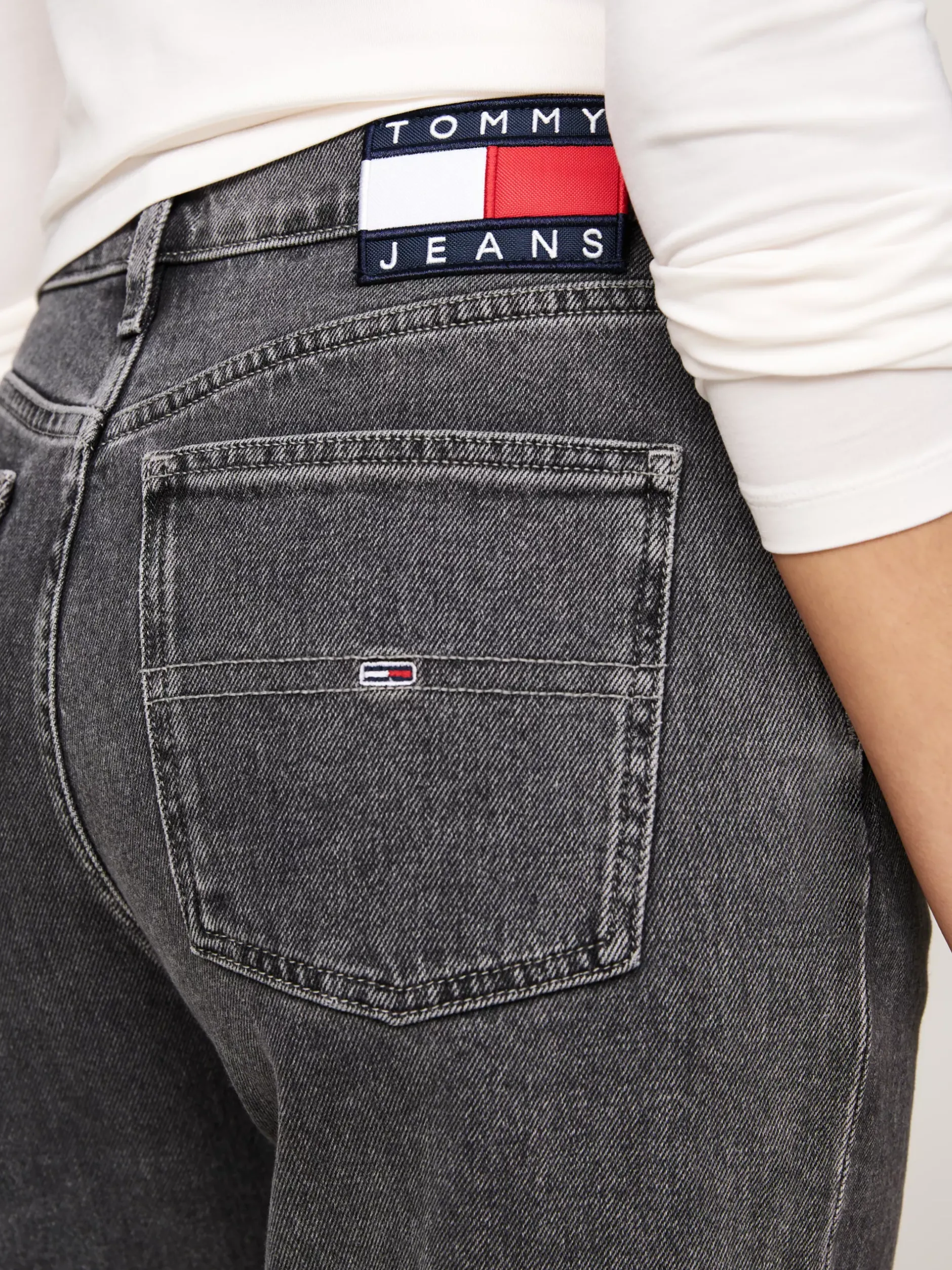 Jeansy*Tommy Hilfiger Jeansy Izzie Z Efektem Wyblaknięcia DENIM BLACK