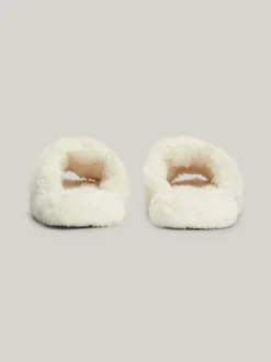 Płaskie Buty*Tommy Hilfiger Kapcie Ze Sztucznego Futerka Z Logo ANCIENT WHITE