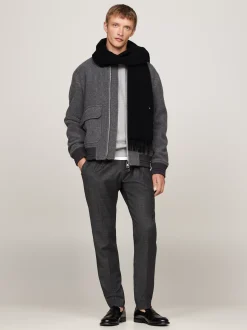 Czapki I Szaliki*Tommy Hilfiger Kaszmirowy Szalik Z Emaliowaną Flagą BLACK