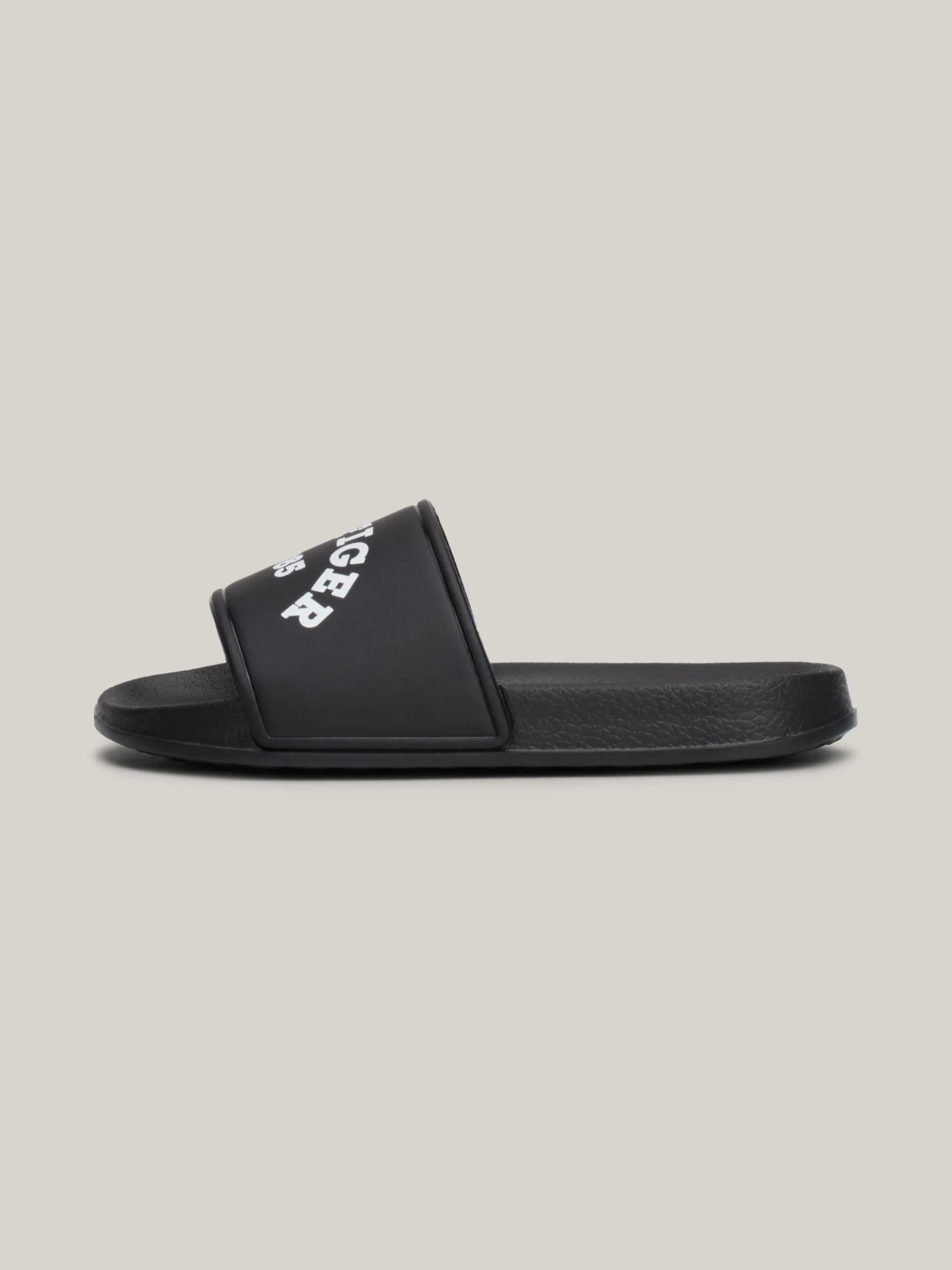 Obuwie I Akcesoria*Tommy Hilfiger Klapki Basenowe Z Półokrągłym Logo BLACK