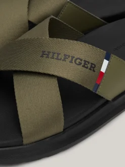 Sandały I Japonki*Tommy Hilfiger Klapki Plażowe Z Paskami Na Krzyż UTILITY OLIVE