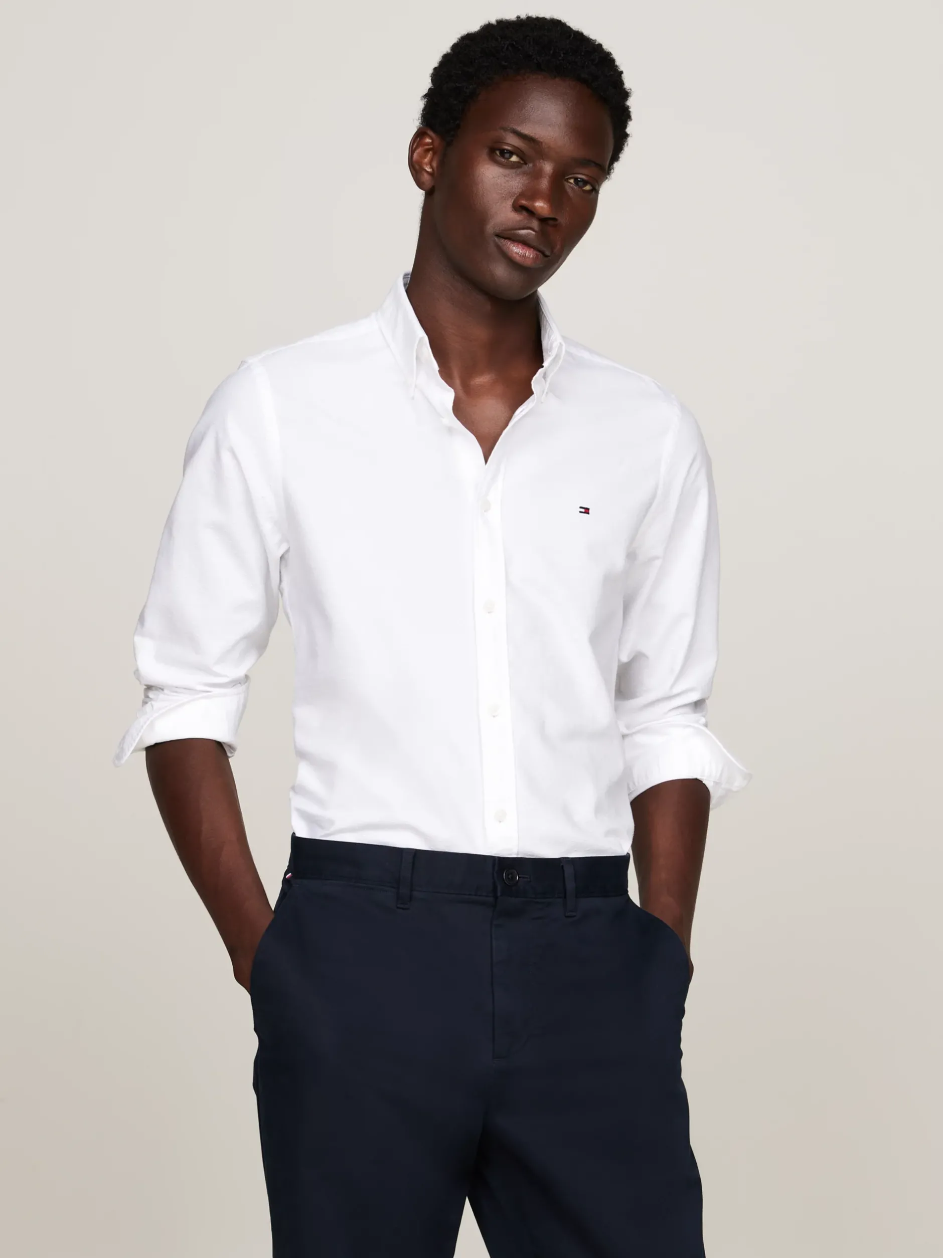 Koszule*Tommy Hilfiger Koszula O Wąskim Kroju Z Bawełny Dobby OPTIC WHITE