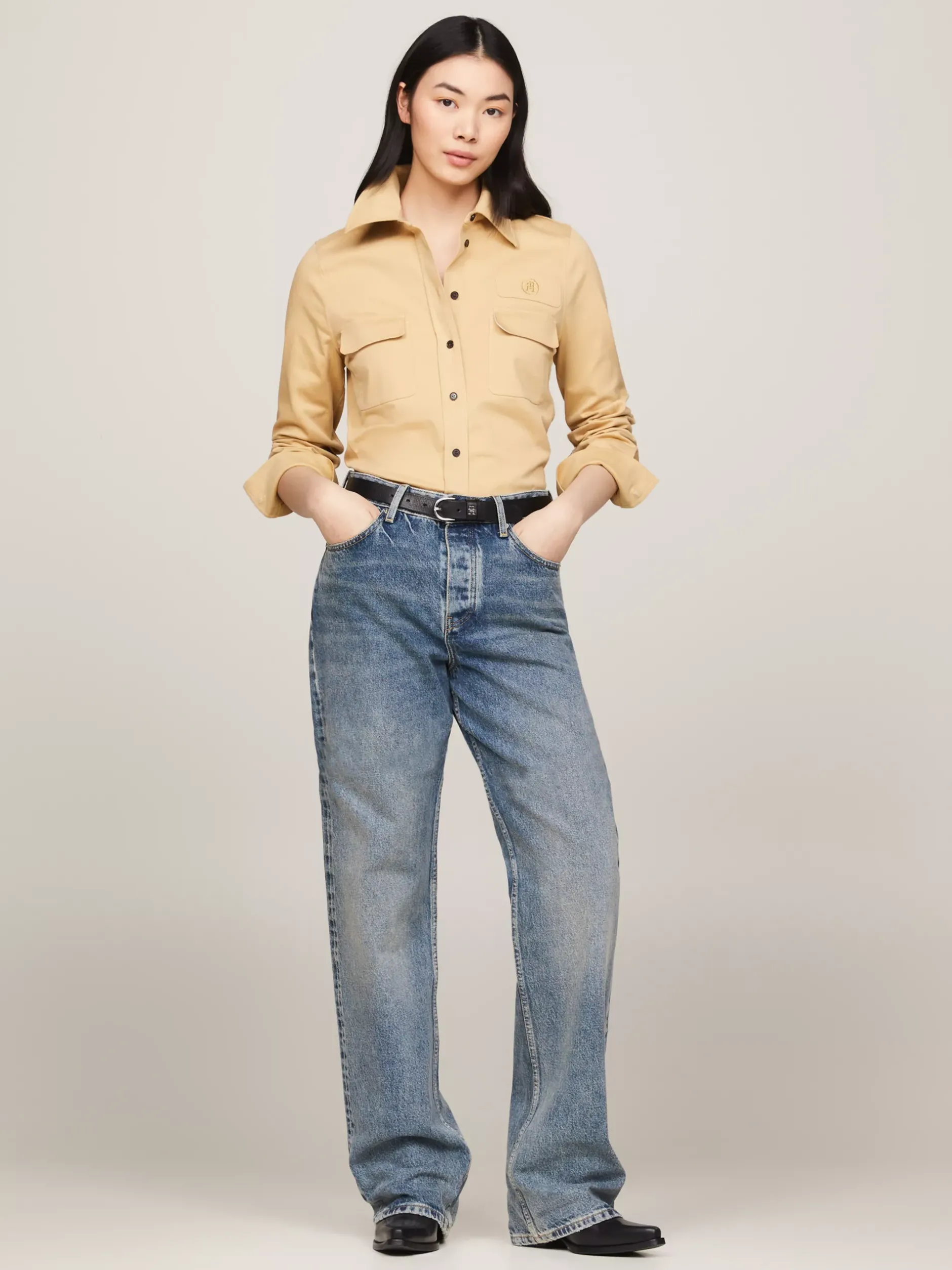 Koszule & Bluzki*Tommy Hilfiger Koszula O Wąskim Kroju Ze Stemplem TH Monogram BEECHWOOD