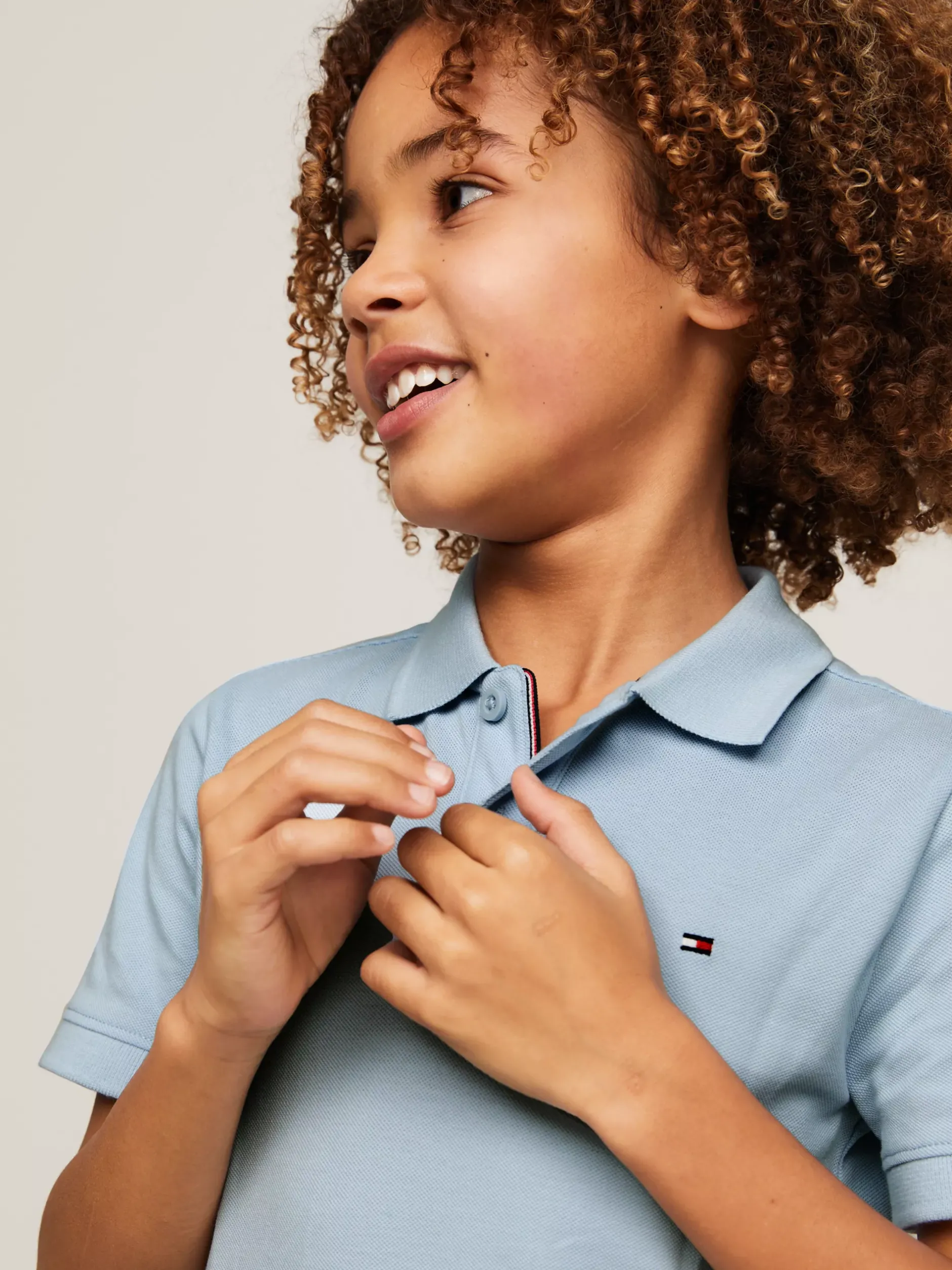 T-Shirty I Koszulki Polo*Tommy Hilfiger Koszulka Polo Essential Z Wyhaftowaną Flagą BREEZY BLUE