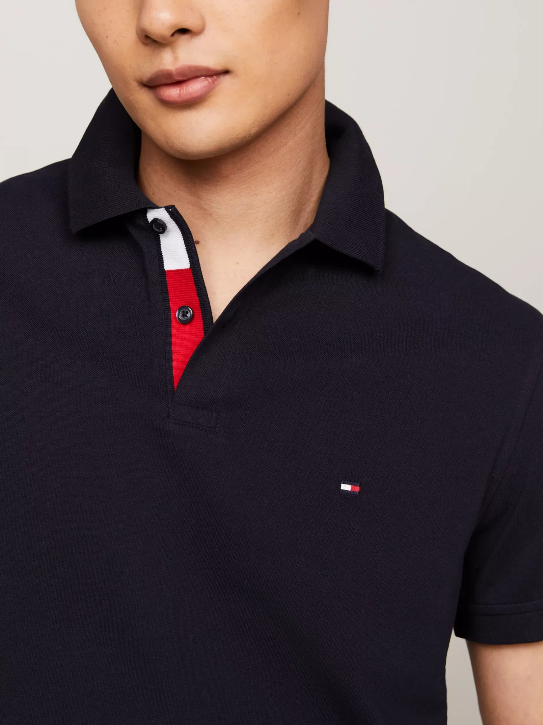 Koszulki Polo*Tommy Hilfiger Koszulka Polo Z Kontrastową Plisą I Flagą DESERT SKY