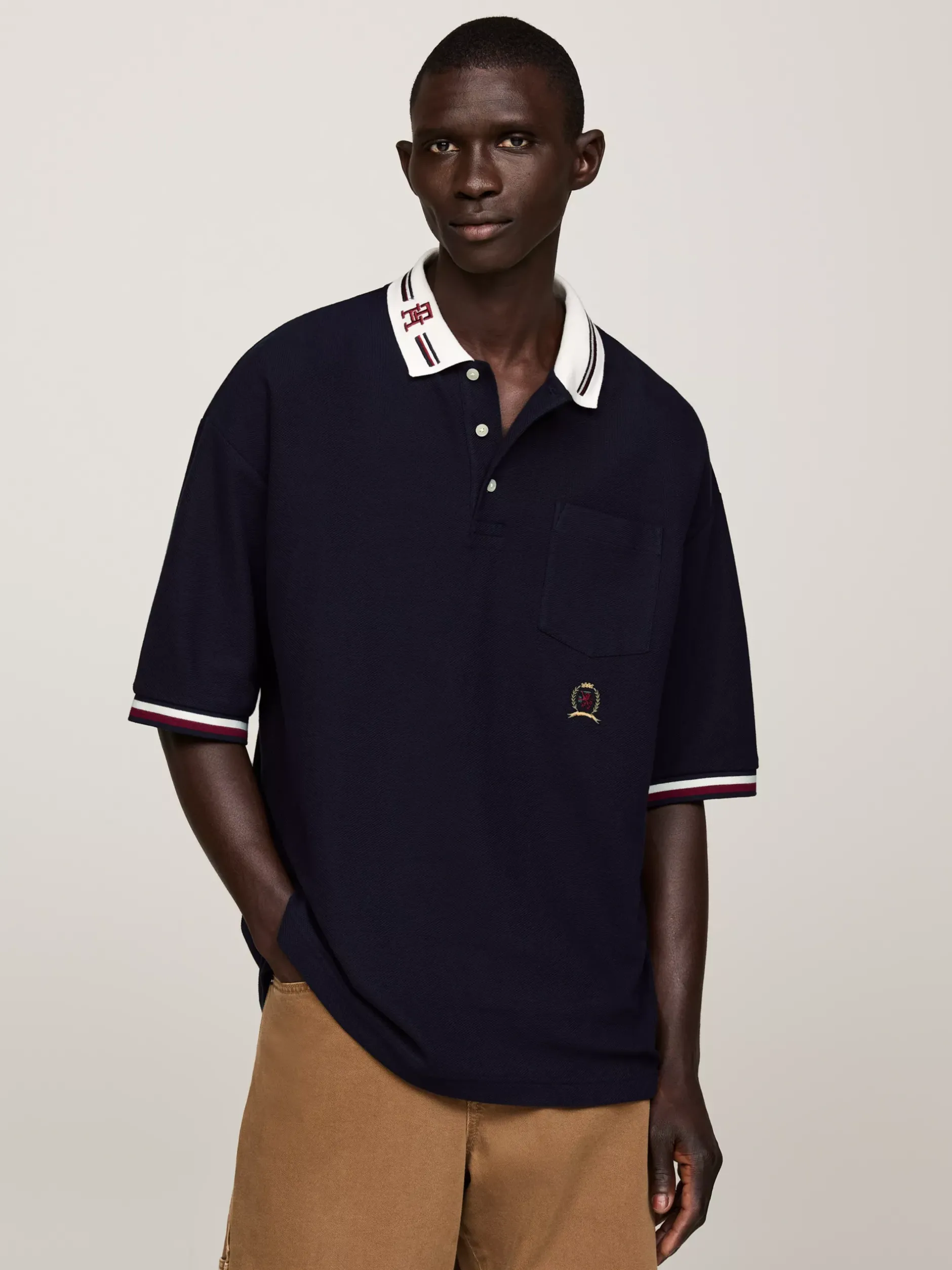 Koszulki Polo*Tommy Hilfiger Koszulka Polo Z Wyhaftowanym Emblematem DESERT SKY