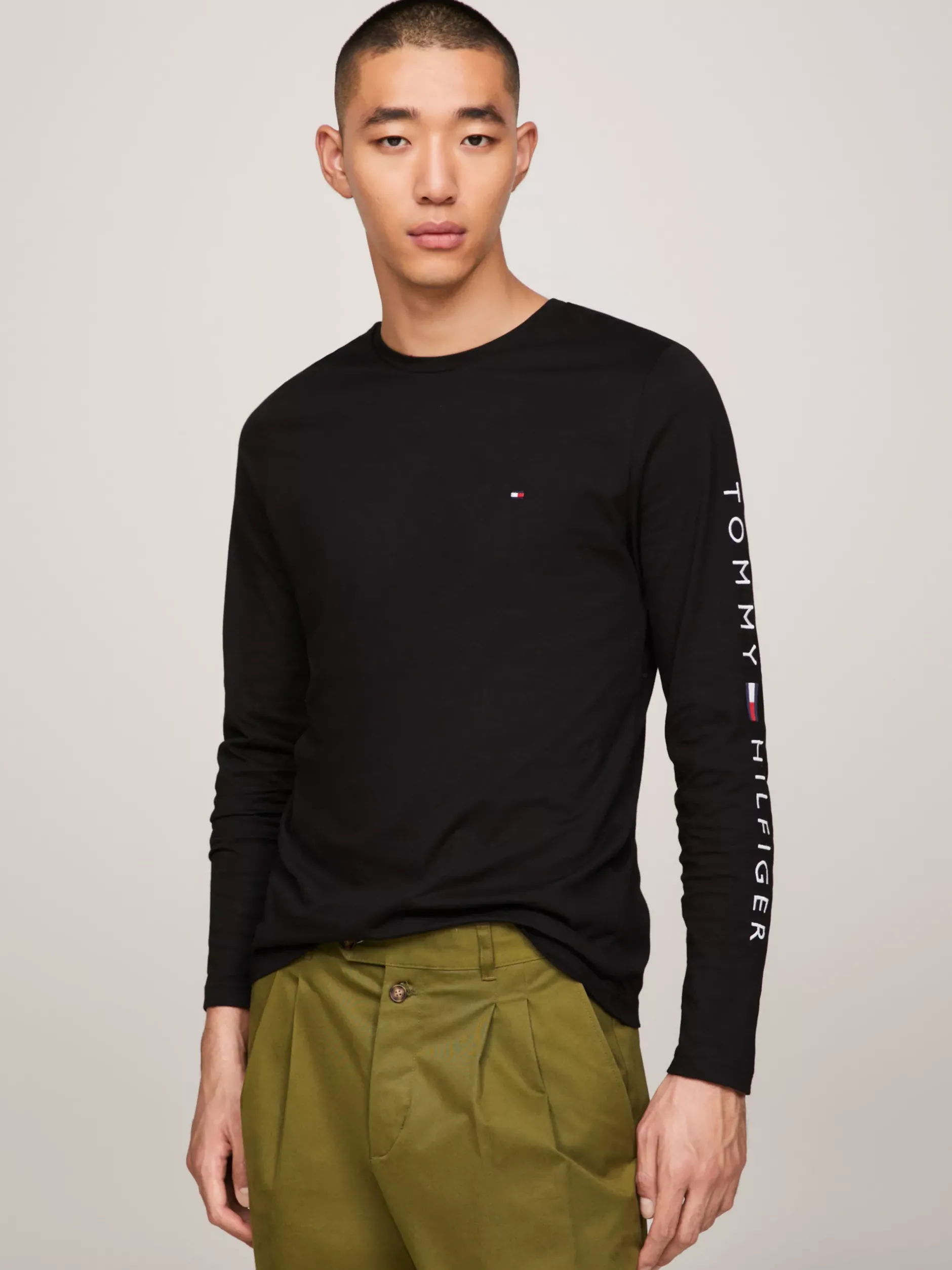 T-Shirty*Tommy Hilfiger Longsleeve O Wąskim Kroju Z Logo BLACK