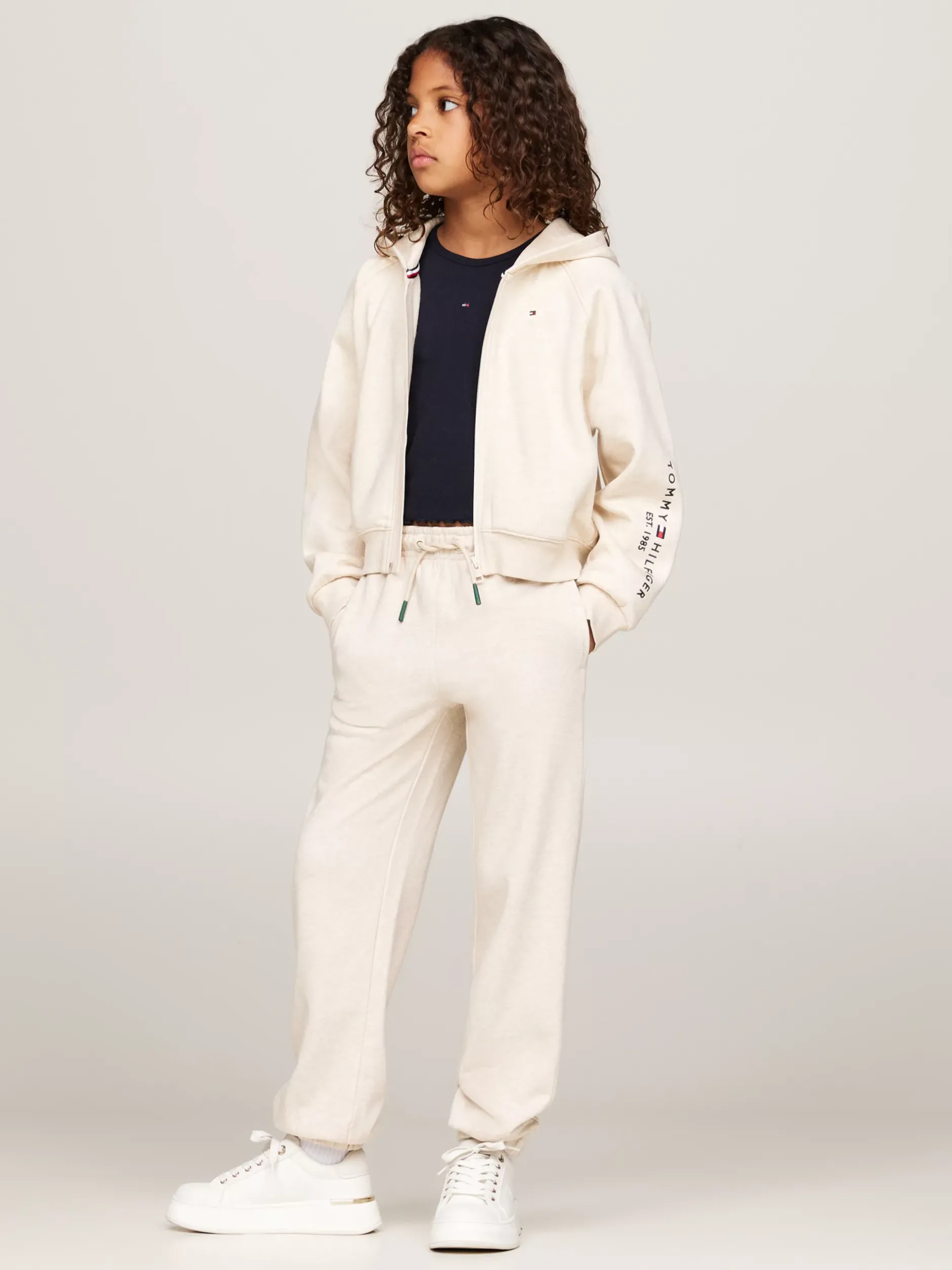 Spodnie, Szorty I Spódnice*Tommy Hilfiger Luźne Joggery Curved W Stylu Varsity Z Logo HEATHERED OAT