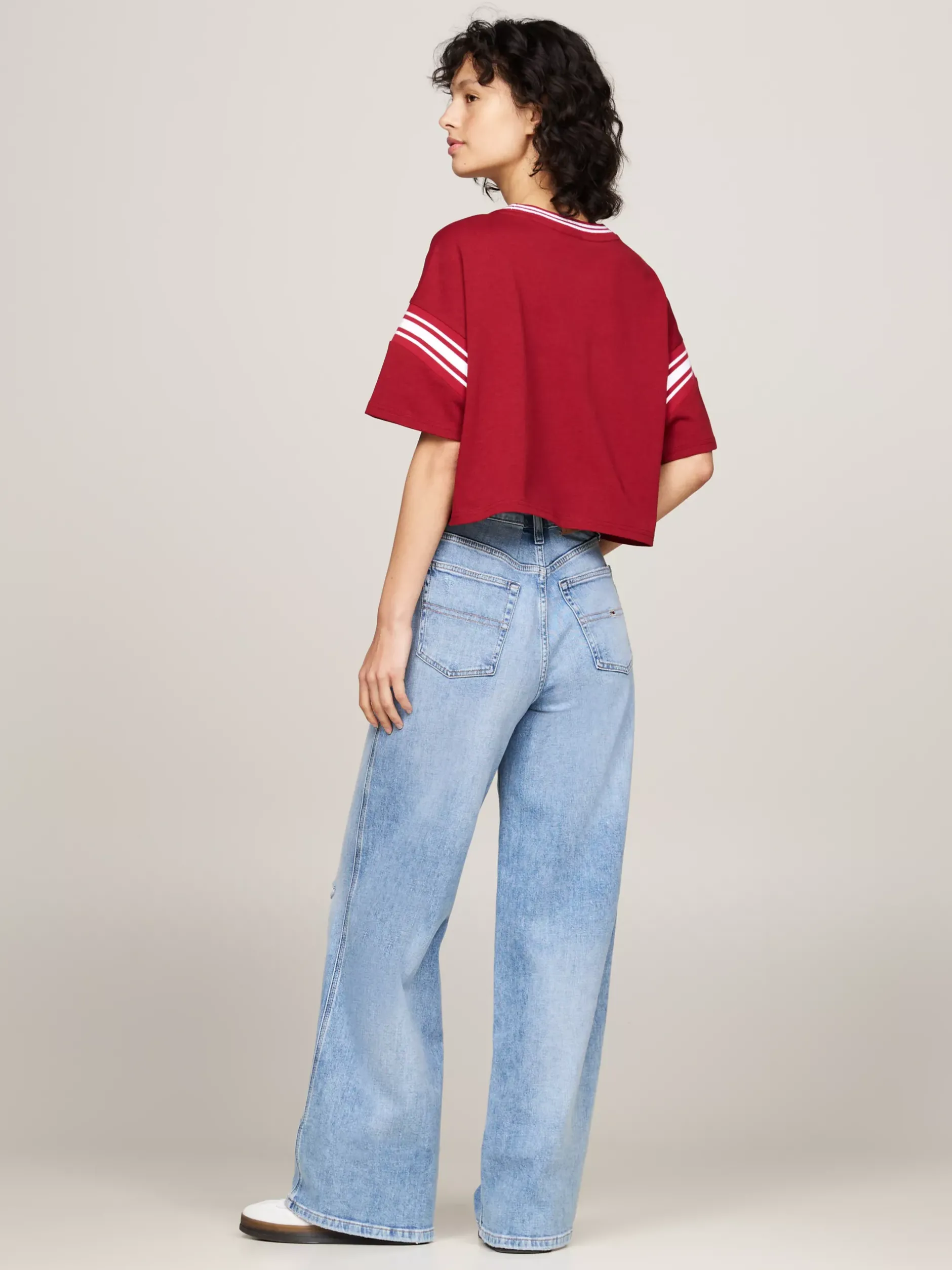 T-Shirty*Tommy Hilfiger Luźny T-shirt W Stylu Varsity REGATTA RED