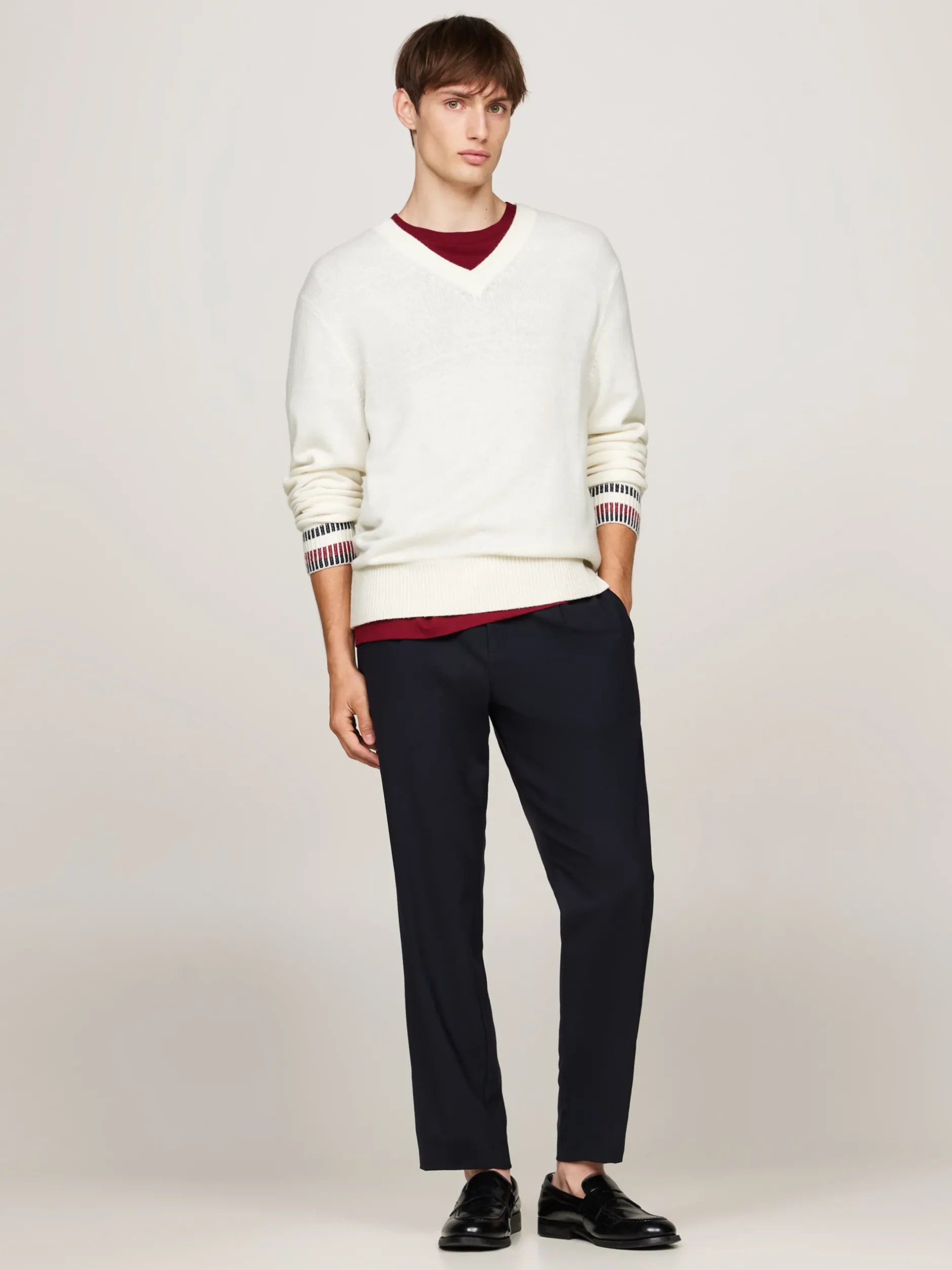Swetry|Dzianina*Tommy Hilfiger Luźny, Wełniany Sweter Z Dekoltem W Szpic IVORY