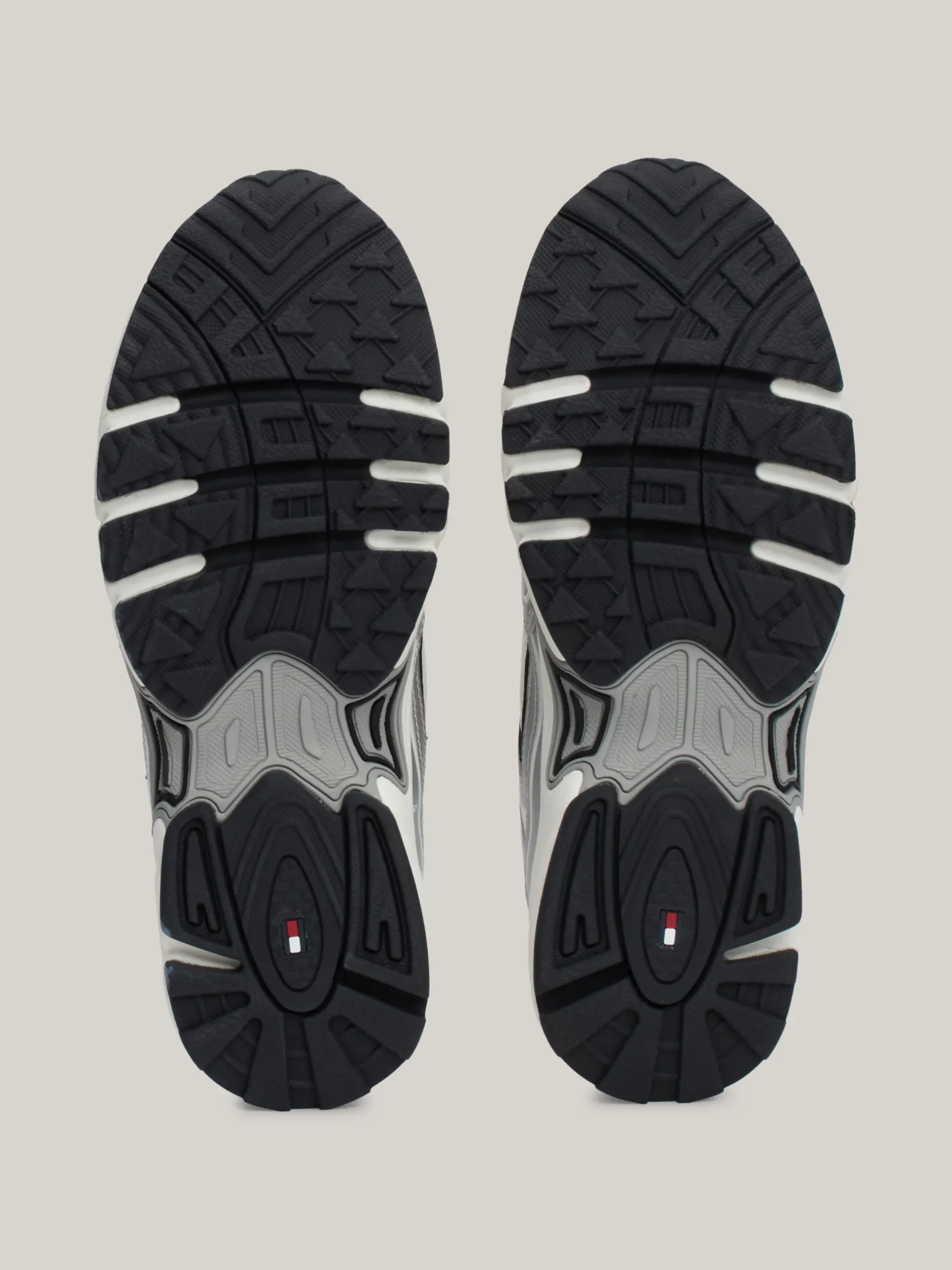 Sneakersy*Tommy Hilfiger Metaliczne Buty Do Biegania SILVER