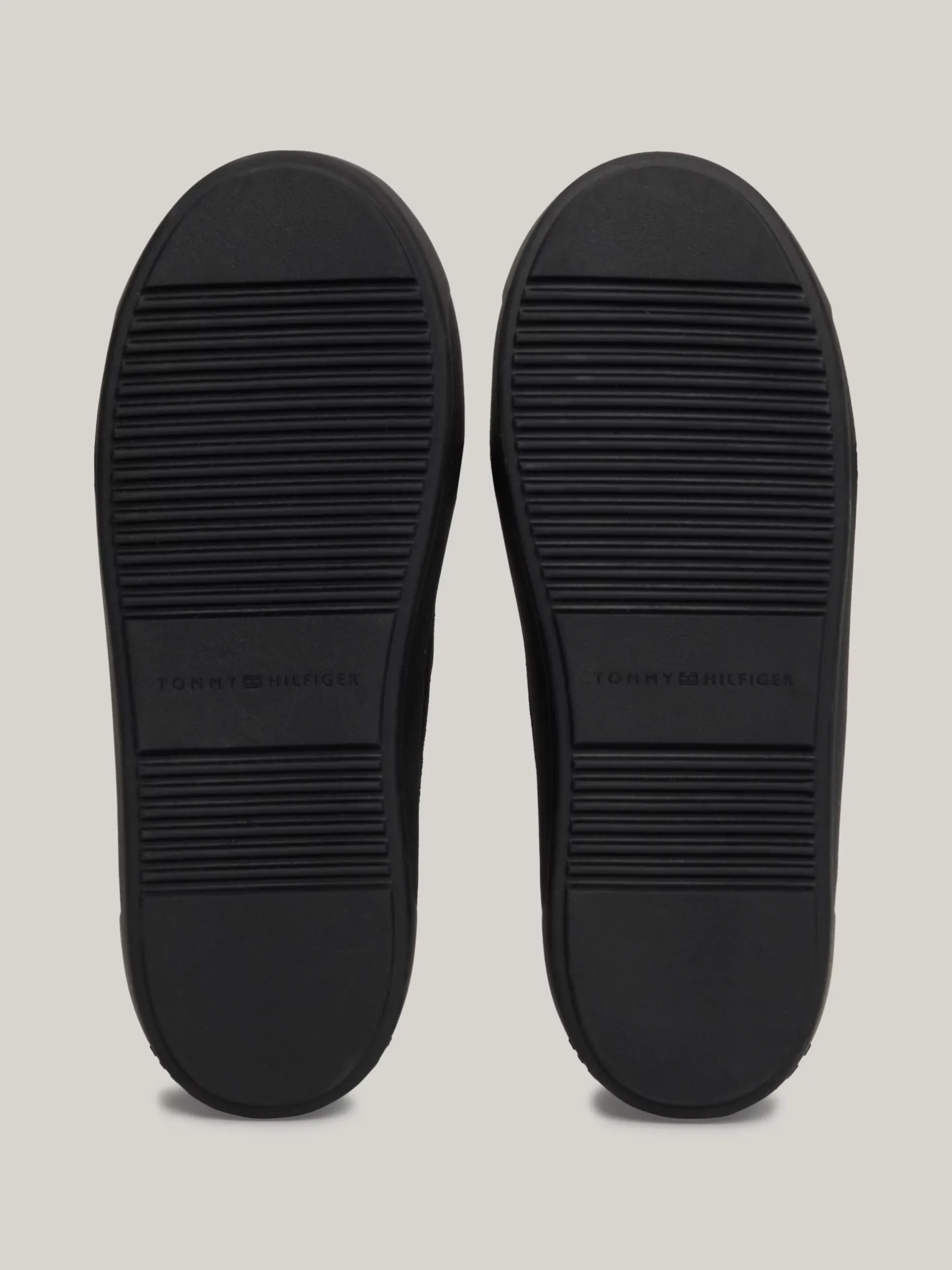 Botki*Tommy Hilfiger Śniegowce Z Regulowanymi Troczkami BLACK