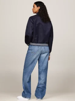 Kurtki & Płaszcze*Tommy Hilfiger Nieprzemakalna Kurtka Bomber W Stylu Varsity DESERT SKY